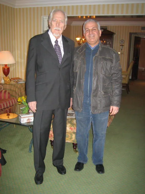 Robert Altman during a private fitting