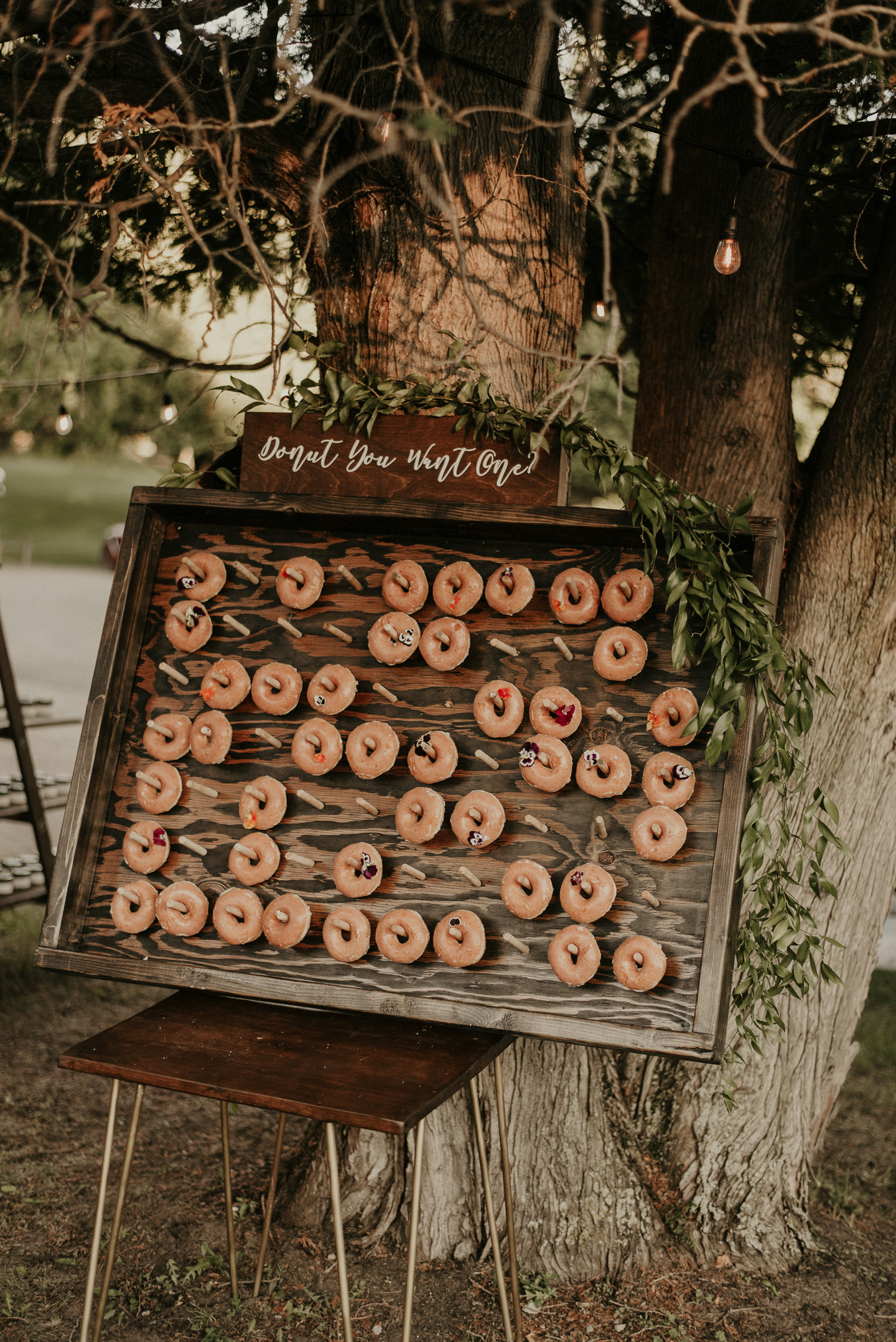 2005 Mur à beignes / Donut Wall 1