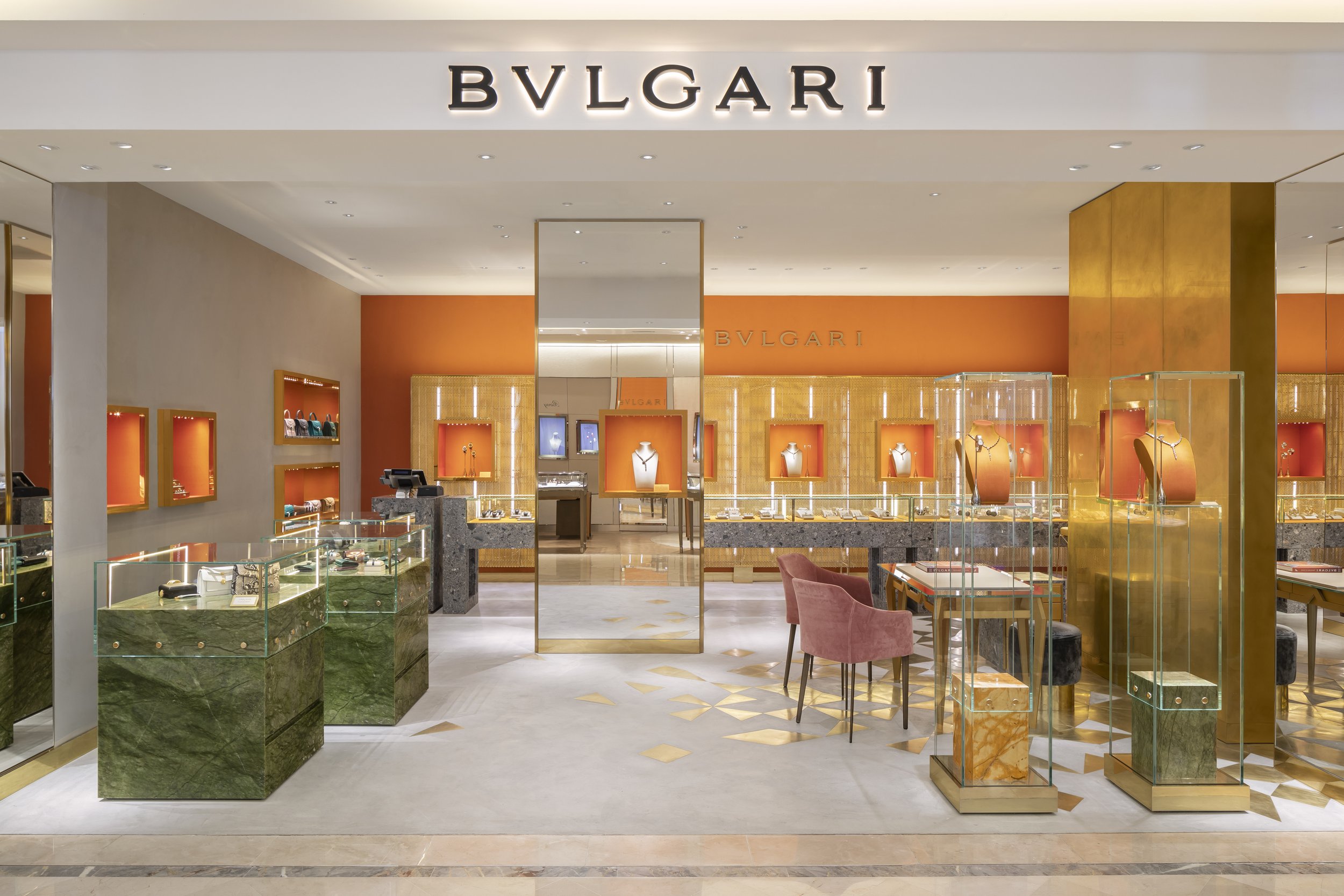 BVLGARI_LE BON MARCHE_01.jpg