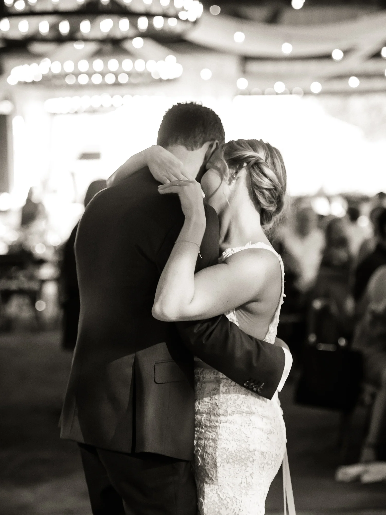 McKenzie+Andy_wedding_blog-124.jpg