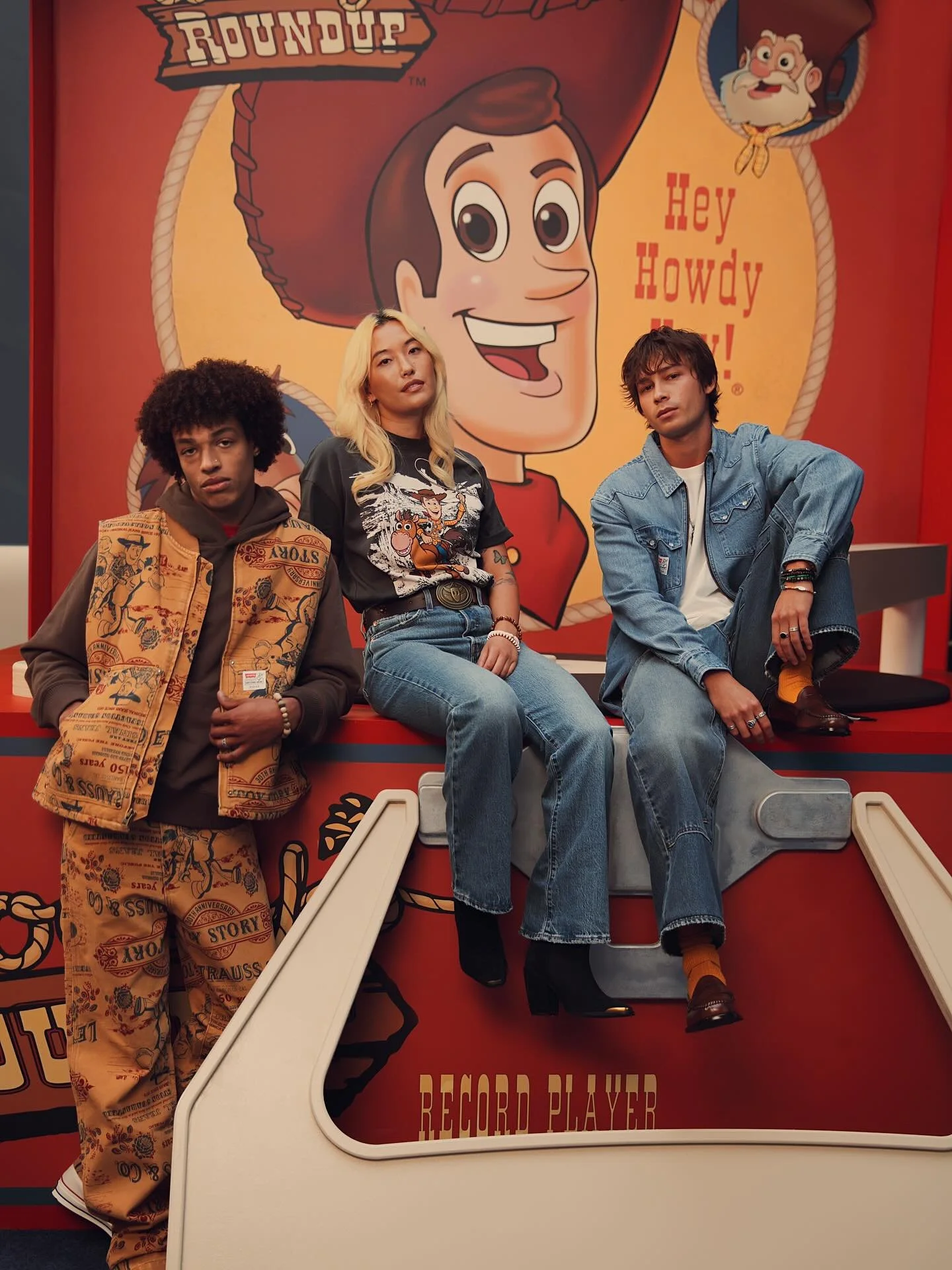 Stills color &amp; retouching campaign for @levis X @toystory 

Agency: @mgxcreative 

#ColorGrading #colorist #levis #retouching #toystory