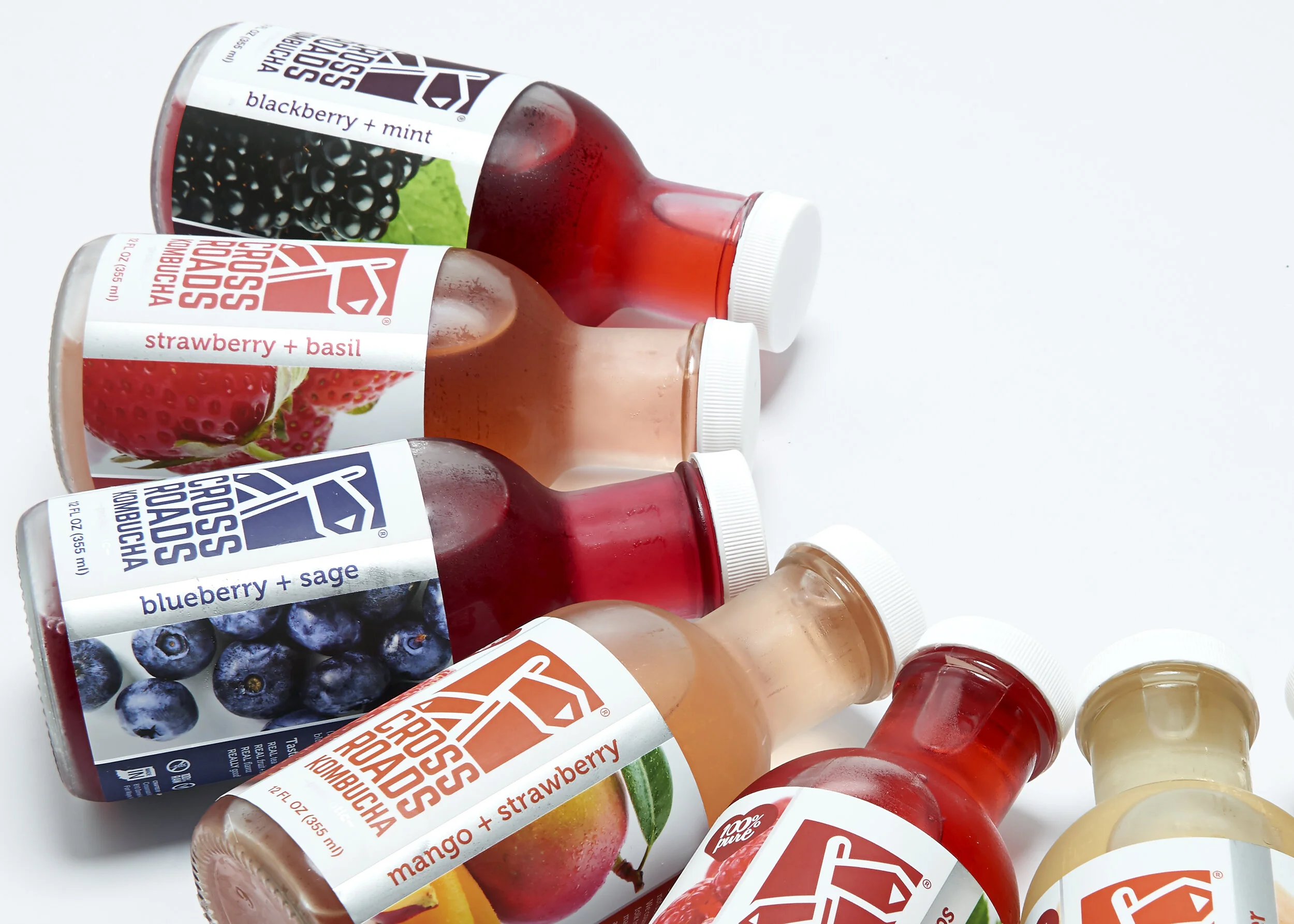CrossroadsKombucha_12oz1666_Crop_02.jpg