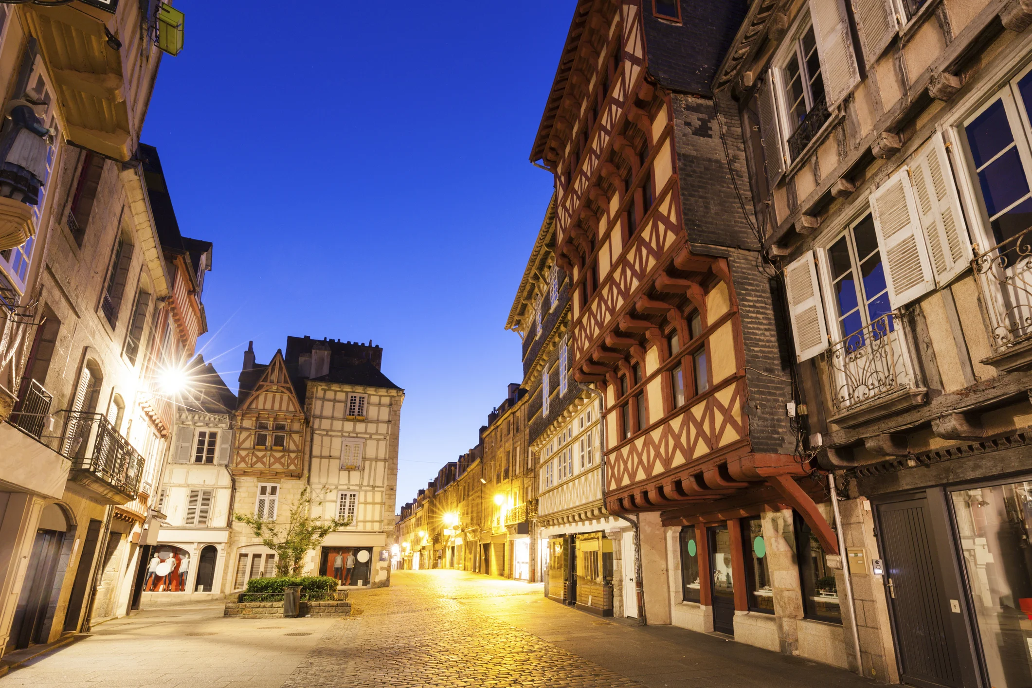 A Look Inside Our 'Northwestern France' Tour.