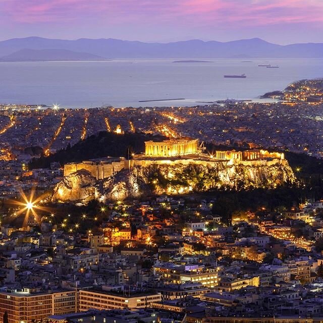 Where will you travel to first when you&rsquo;re able to again? Athens, Greece definitely makes our list! 🇬🇷
.
#VoyEdgeRX #WhereToNext
Photo: @kevinrawalsh