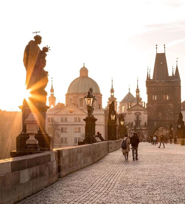 Have you ever been to Prague, &quot;The City of a Thousand Spires&quot;? 🇨🇿
.
Tag a friend who you'd take along for an epic trip of beer spas, history, and amazing food!
.
#VoyEdgeRX #WhereToNext
Photo: @kevinrawalsh