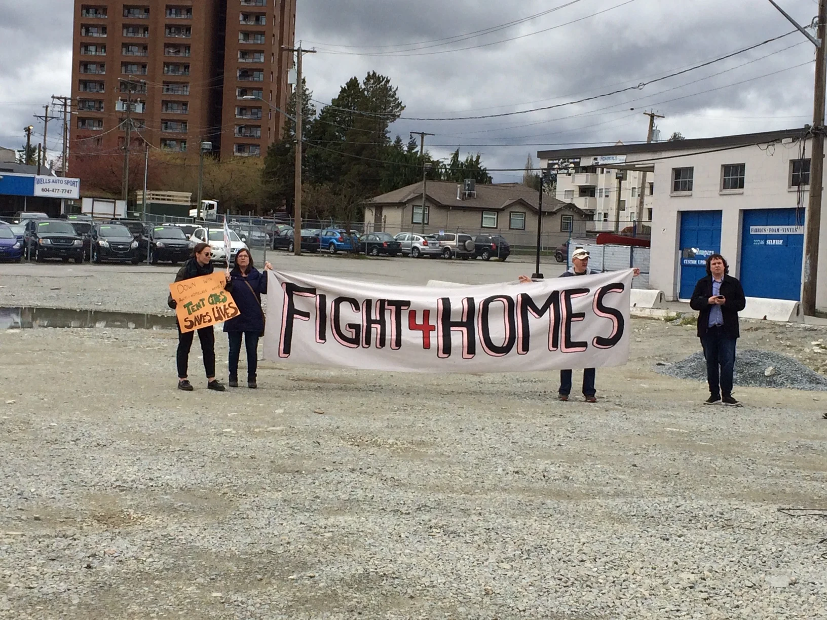 Homes Not hate rally in Maple Ridge - April 14 2019 (5).JPG