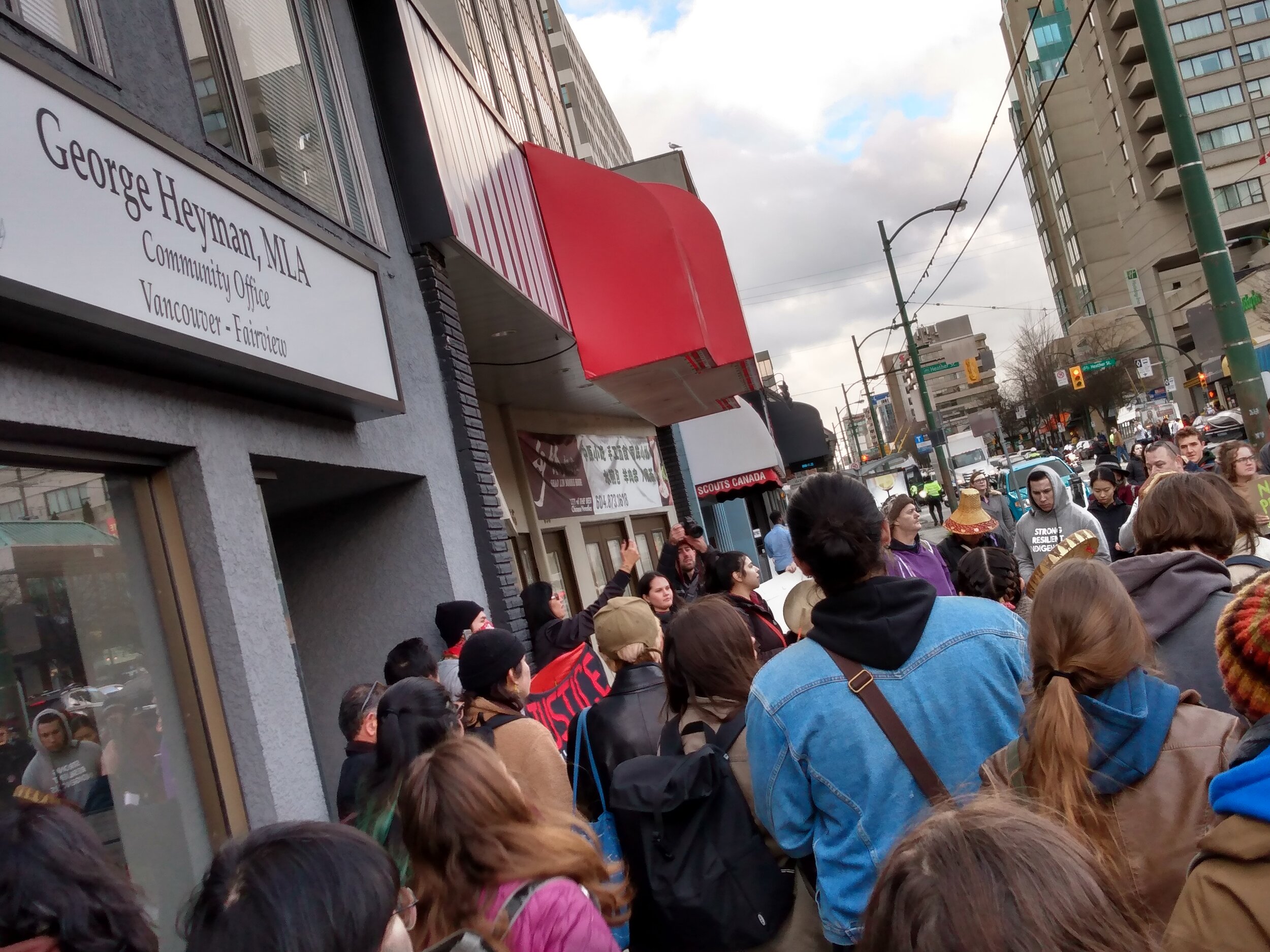 Student walkout, rally, and march in solidarity with Wet'suwet'en - Vancouver, Jan 2020 (10).jpg