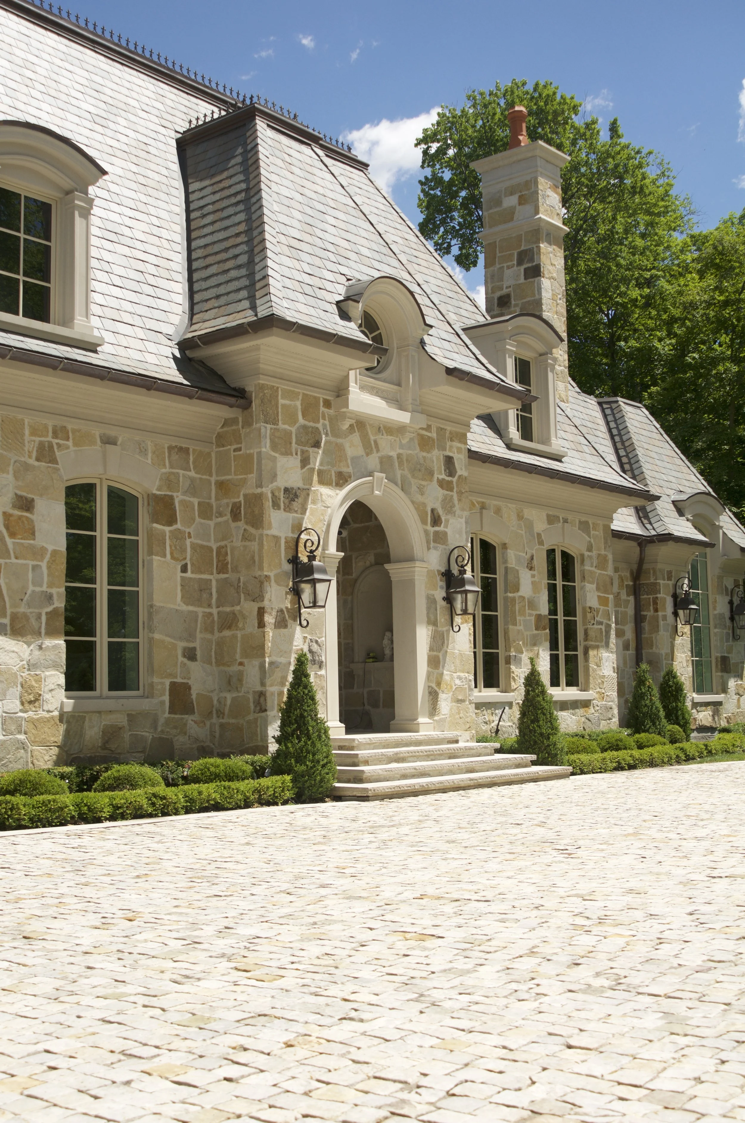 Aurora - Front Entrnace - Cobblestone Driveway, Boxwood Hedging, Cedar Specimen.jpg