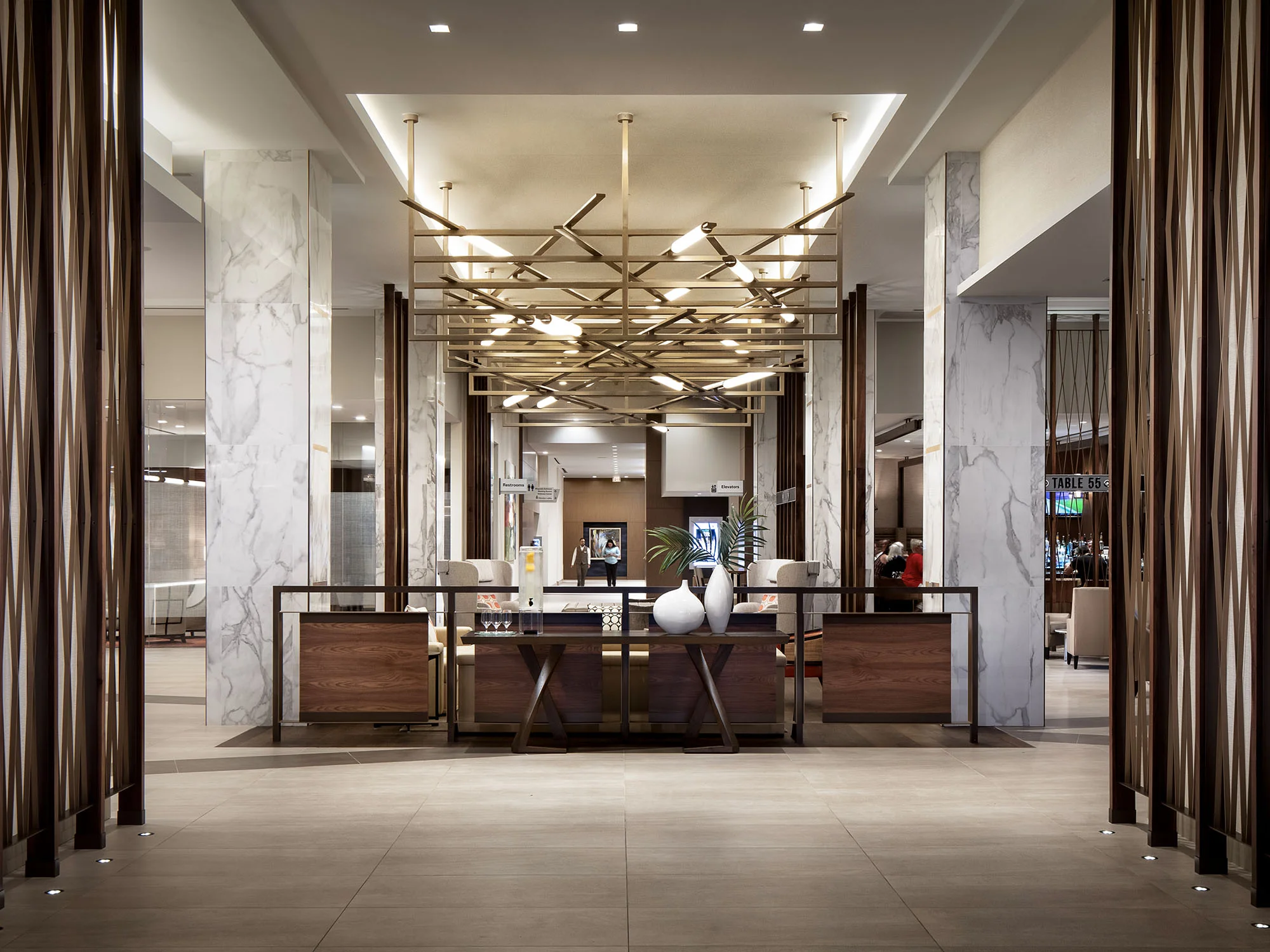 Hilton Miami Dadeland Hospitality Furniture Design _0001_RTKL_050819_9511.jpg