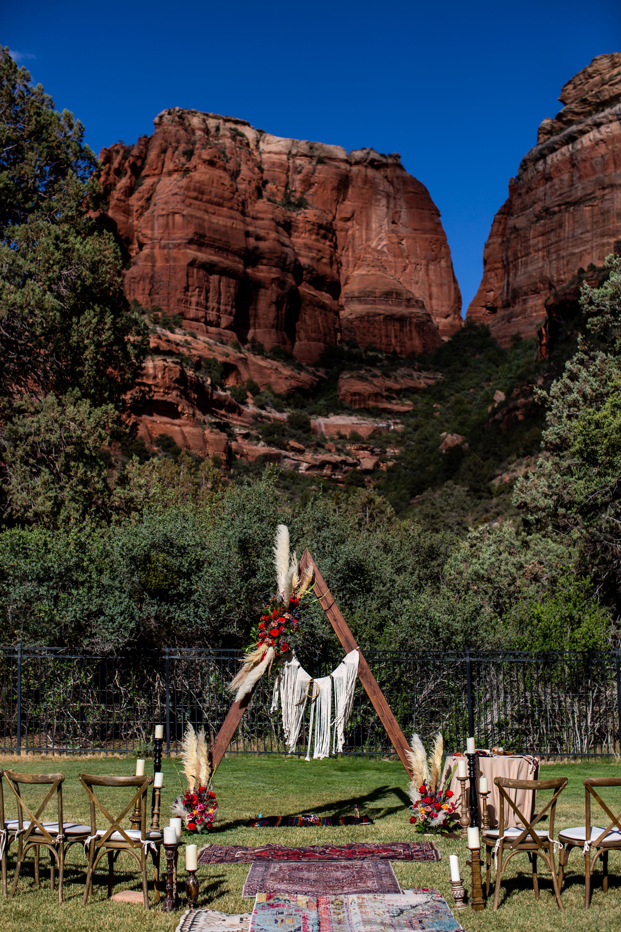 SedonaWeddingPhotographerEnchantment011.jpg