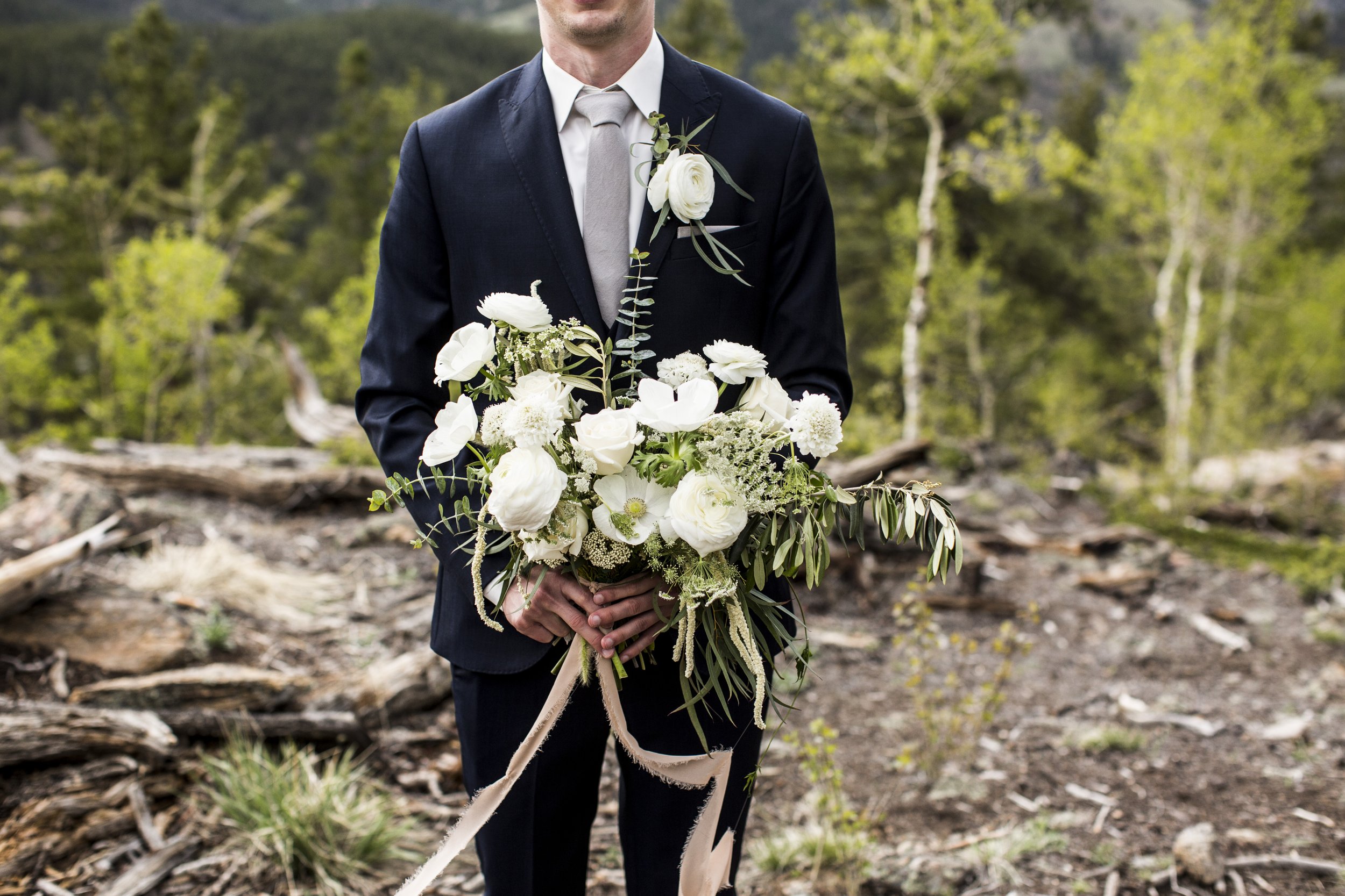 ColoradoWeddingPhotographerNorthStarGatherings021.jpg