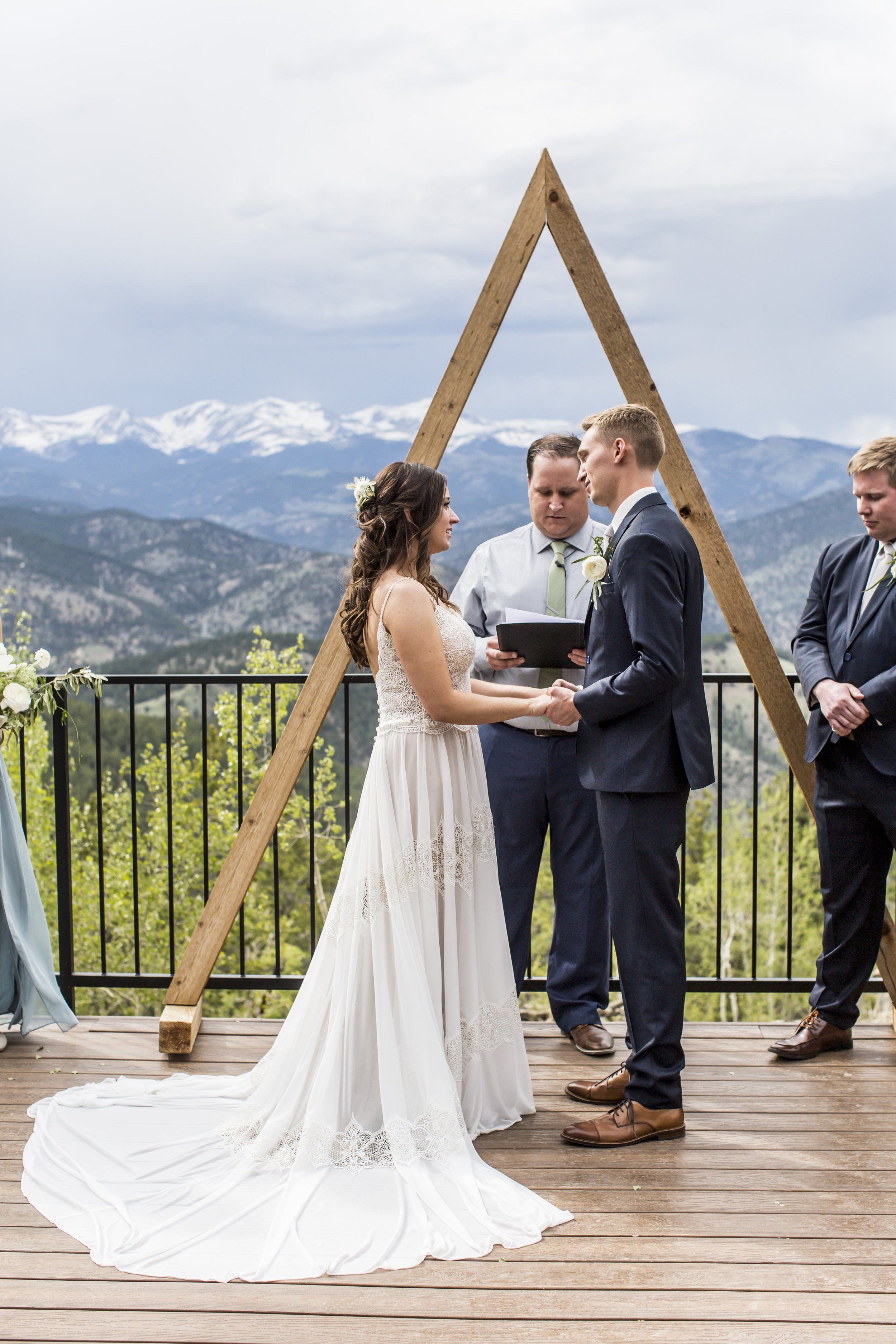 ColoradoWeddingPhotographerNorthStarGatherings036.jpg