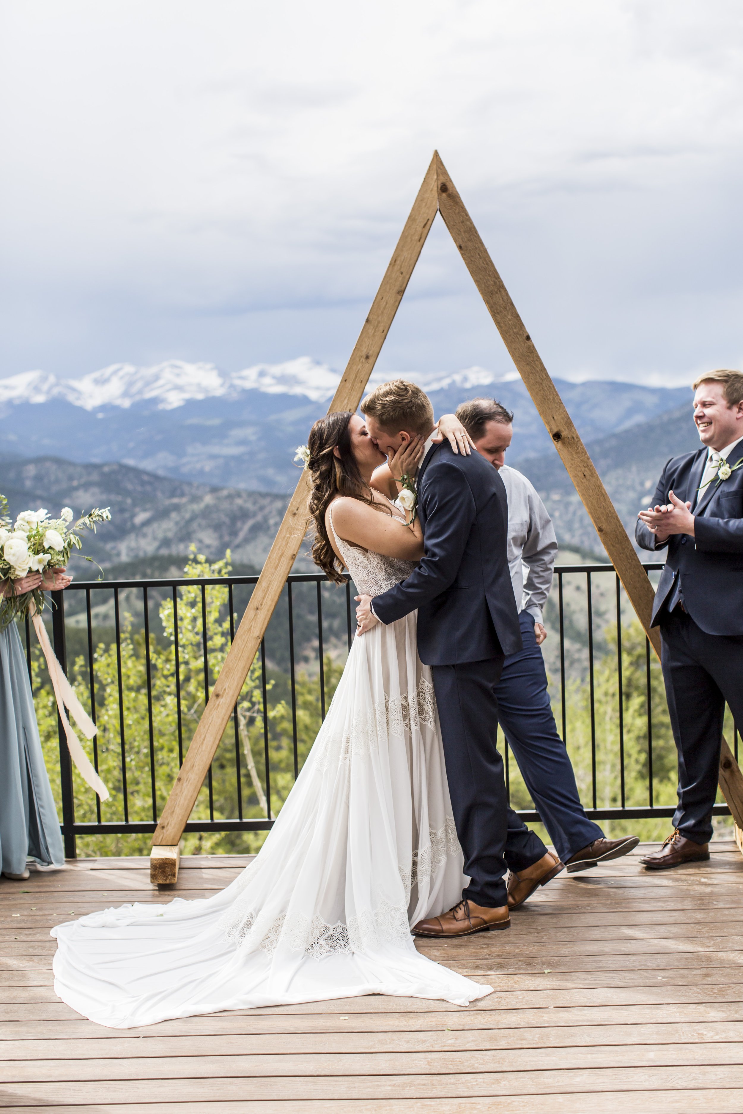 ColoradoWeddingPhotographerNorthStarGatherings039.jpg