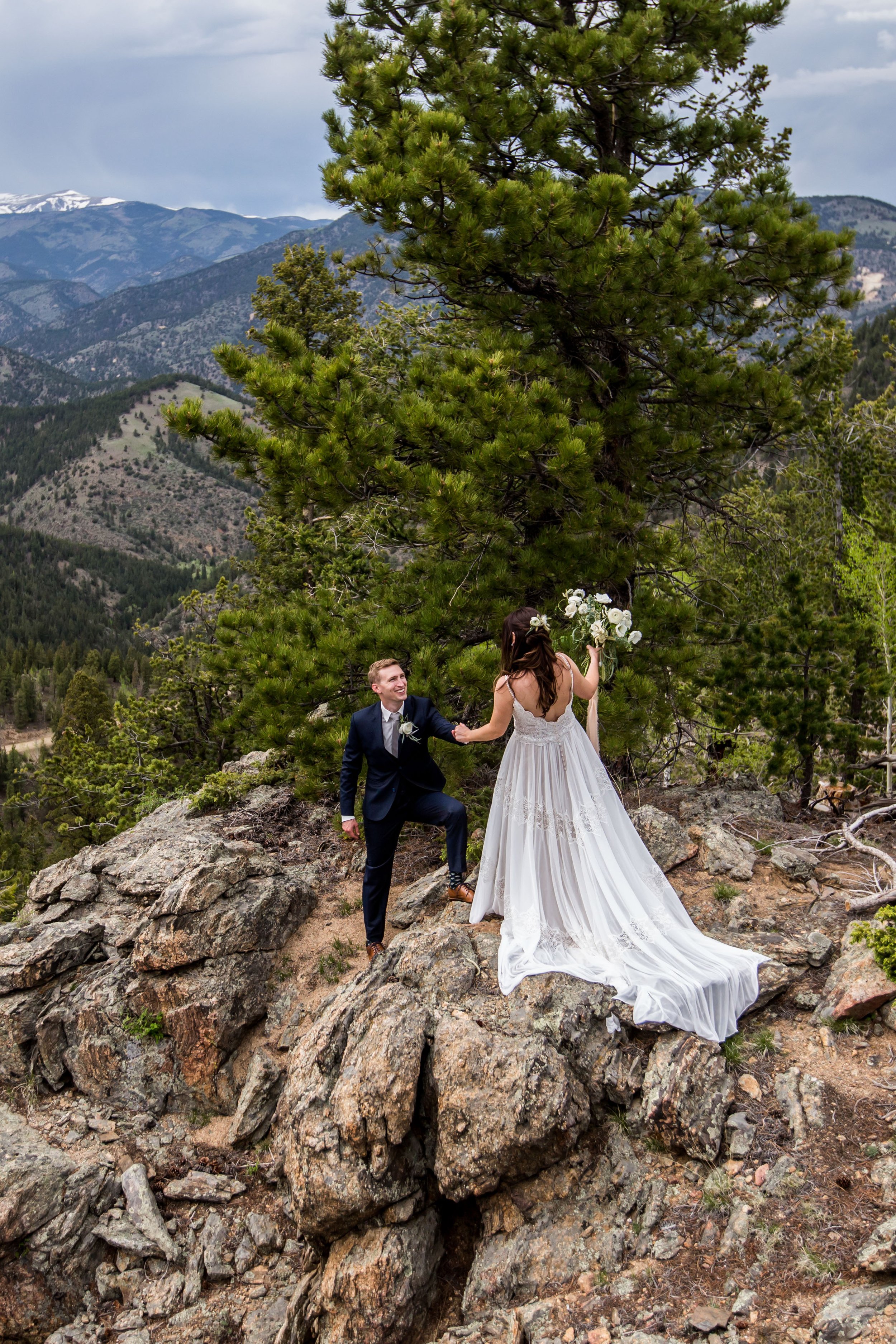 ColoradoWeddingPhotographerNorthStarGatherings053_1.jpg