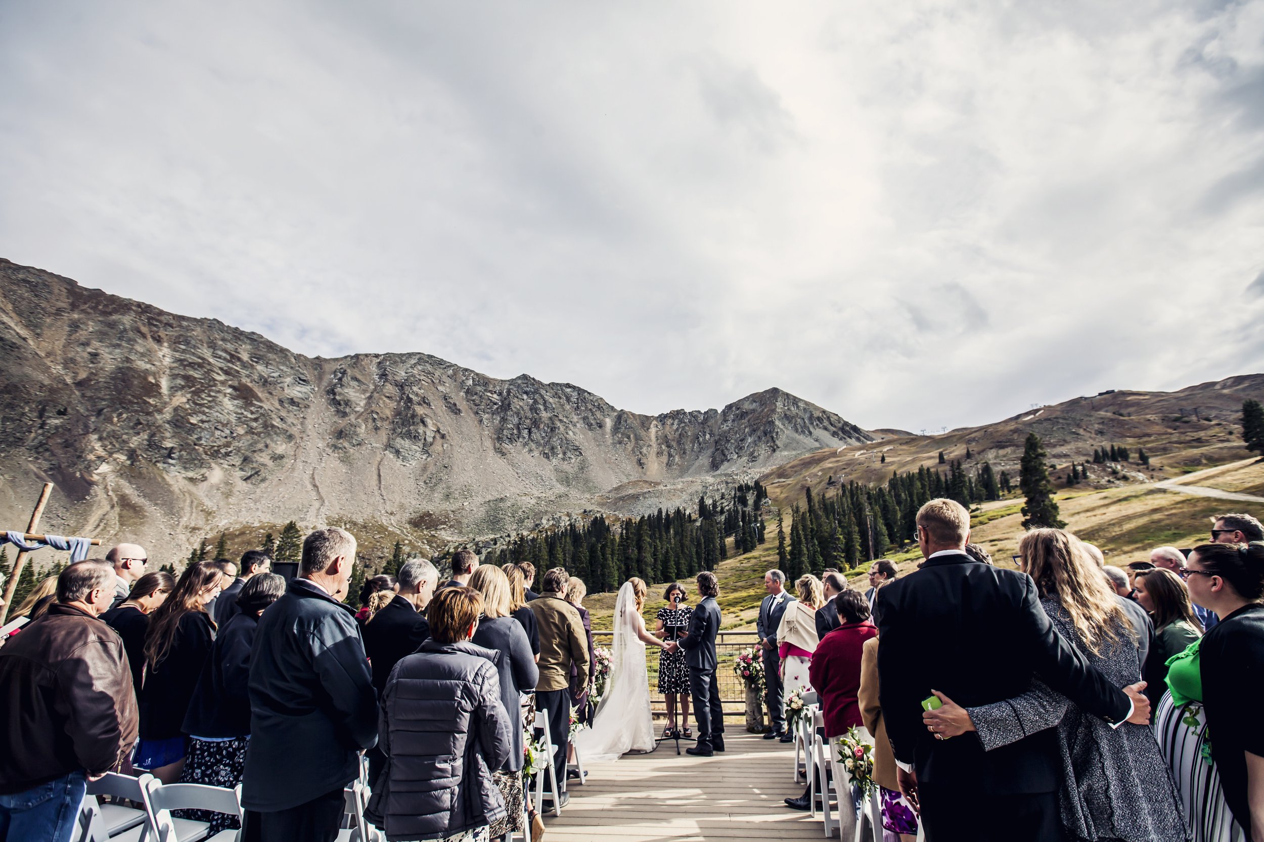 45ArapahoeBasinRockyMoutainWeddingPhotography.jpg