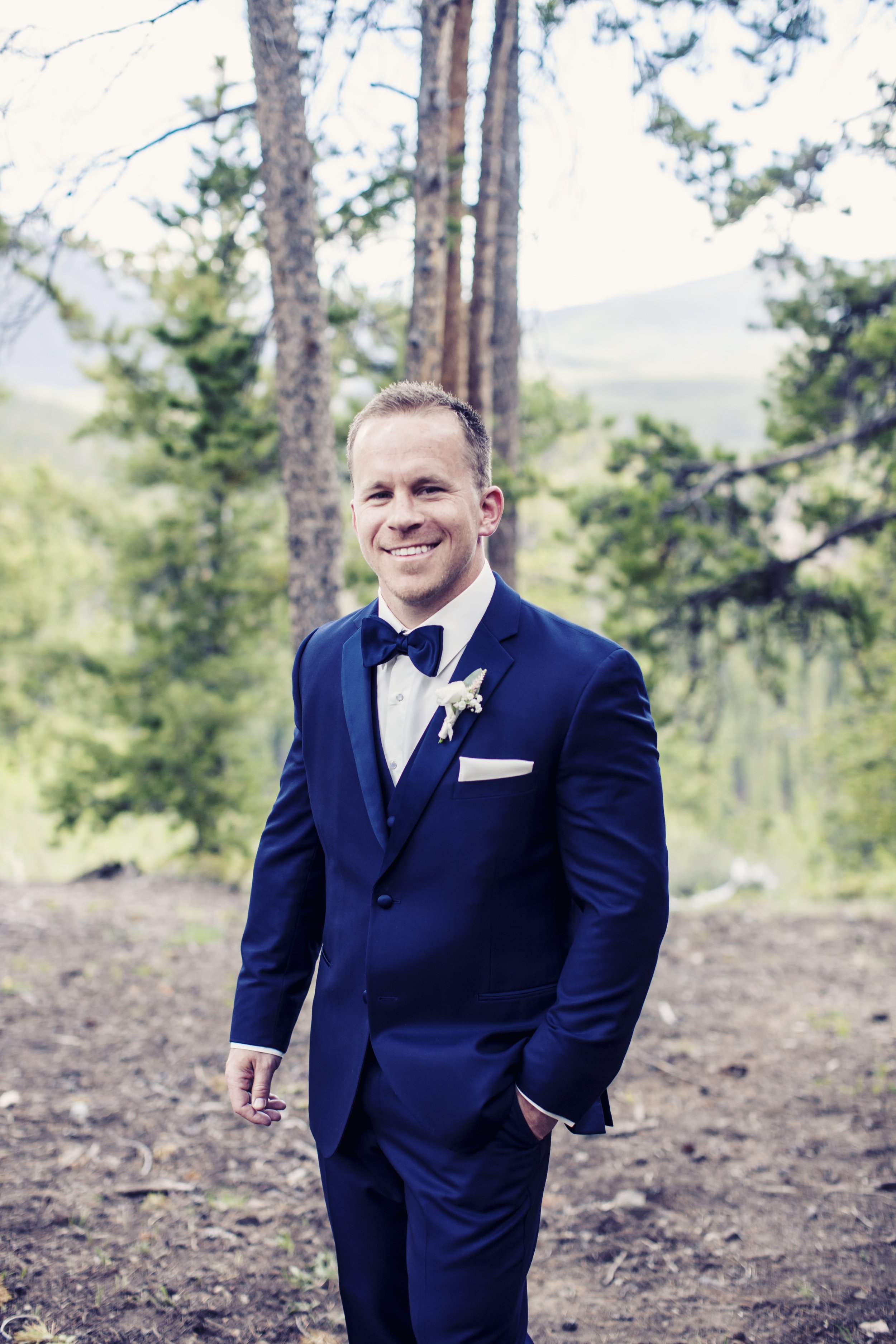 021MarianneBrownLodgeatBreckenridgeWeddingPhotography.jpg