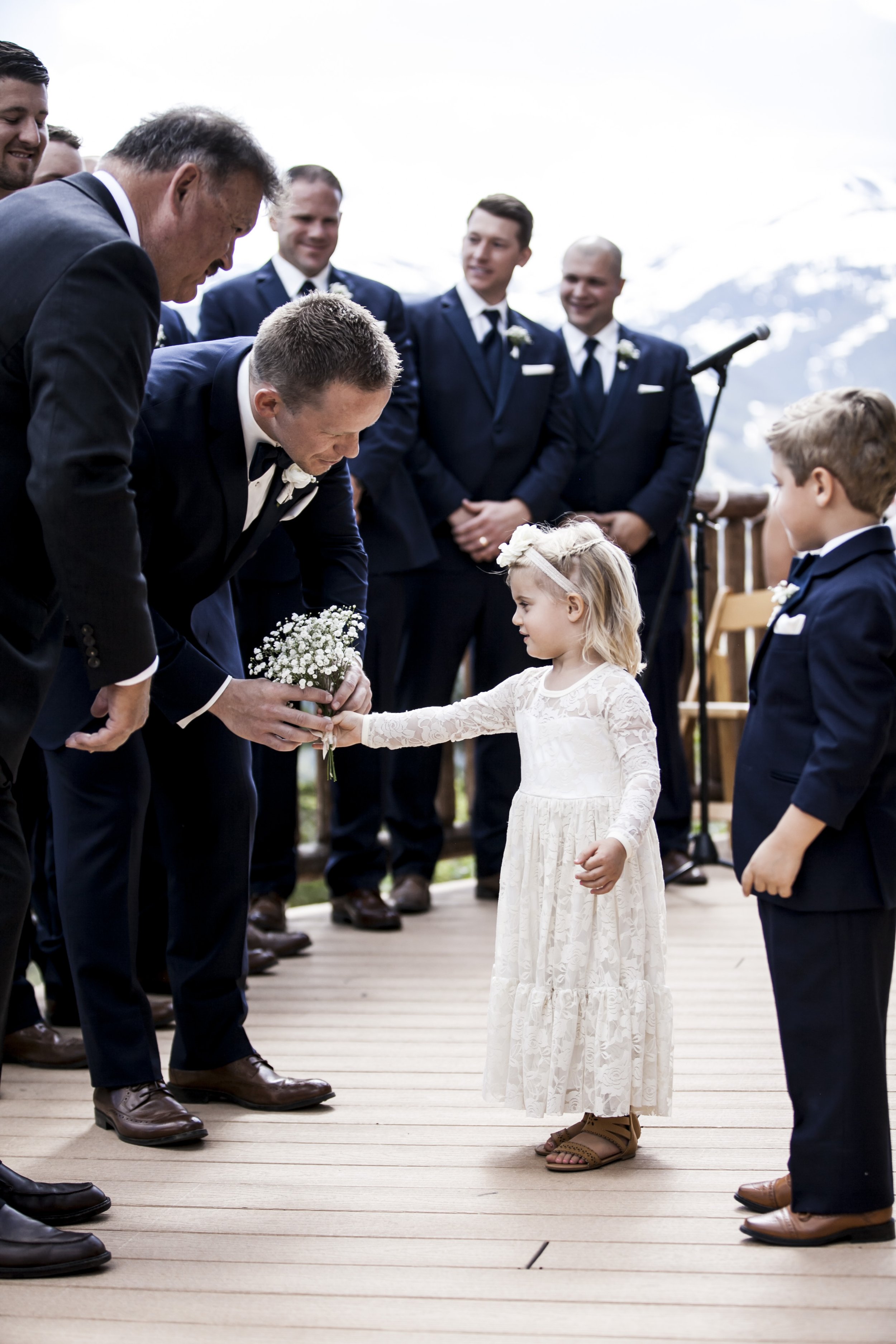 044MarianneBrownLodgeatBreckenridgeWeddingPhotography.jpg