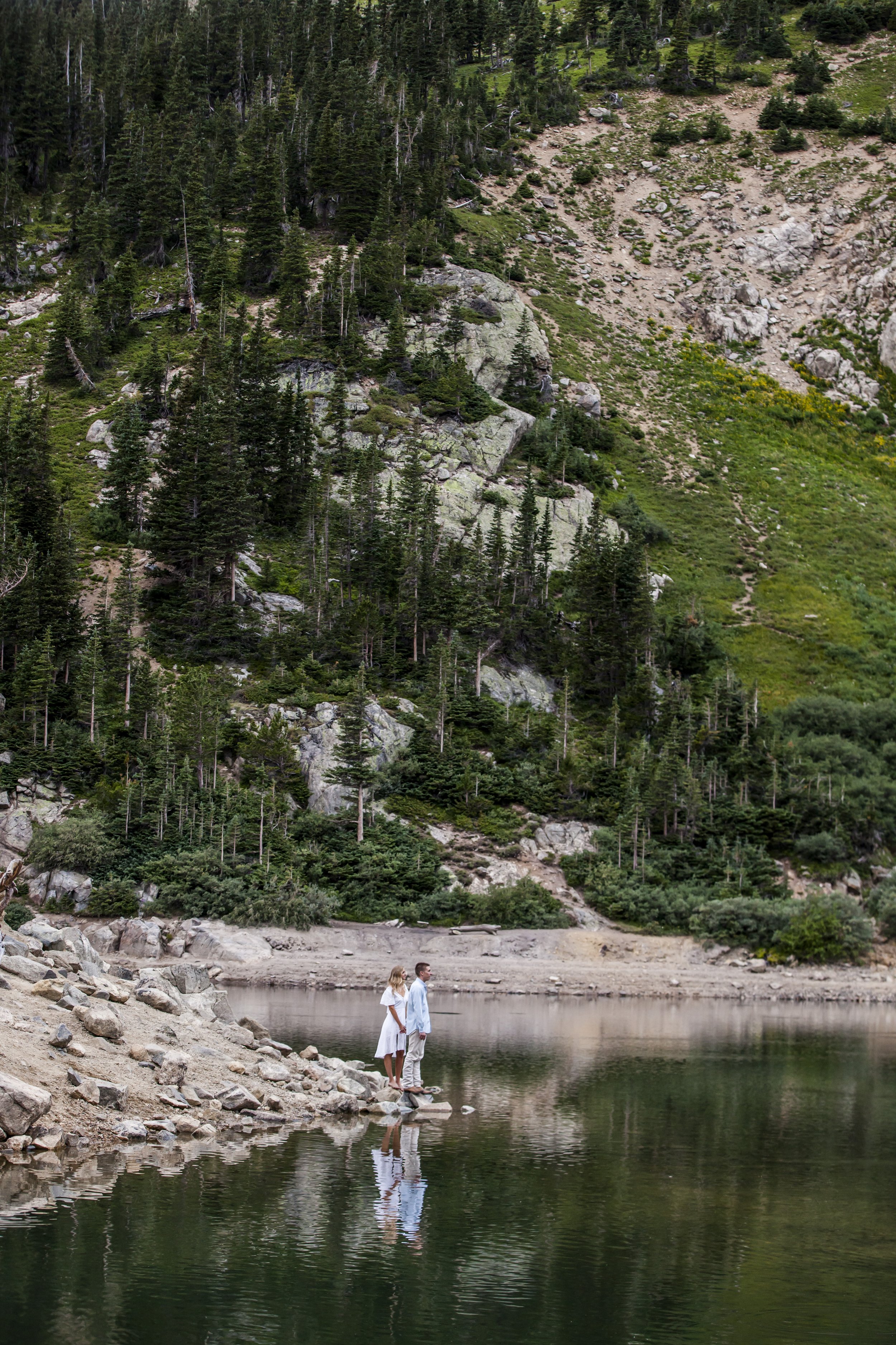 ColoradoWeddingPhotographerEngamentStMarysGlacier020.jpg