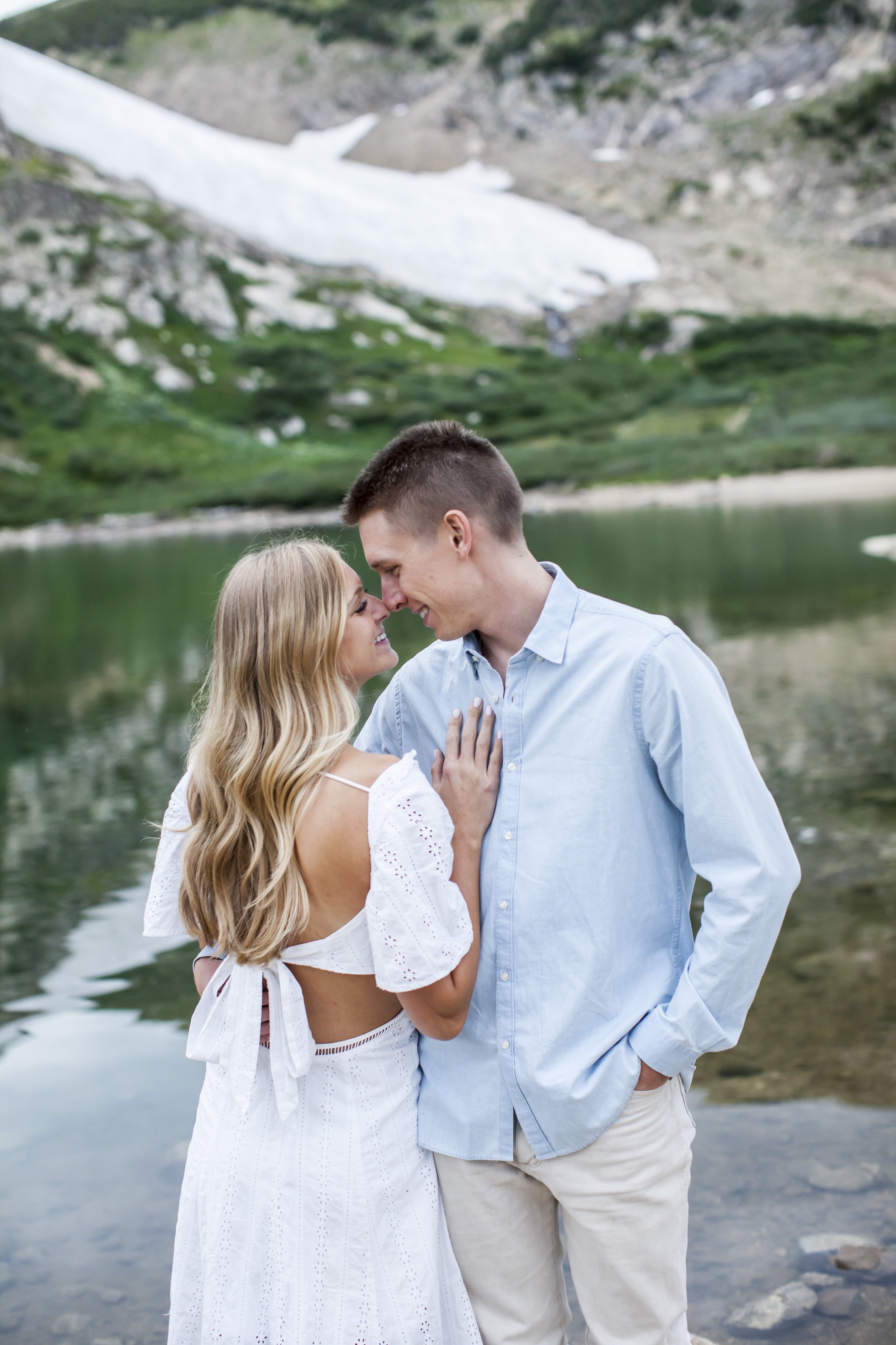 ColoradoWeddingPhotographerEngamentStMarysGlacier029.jpg