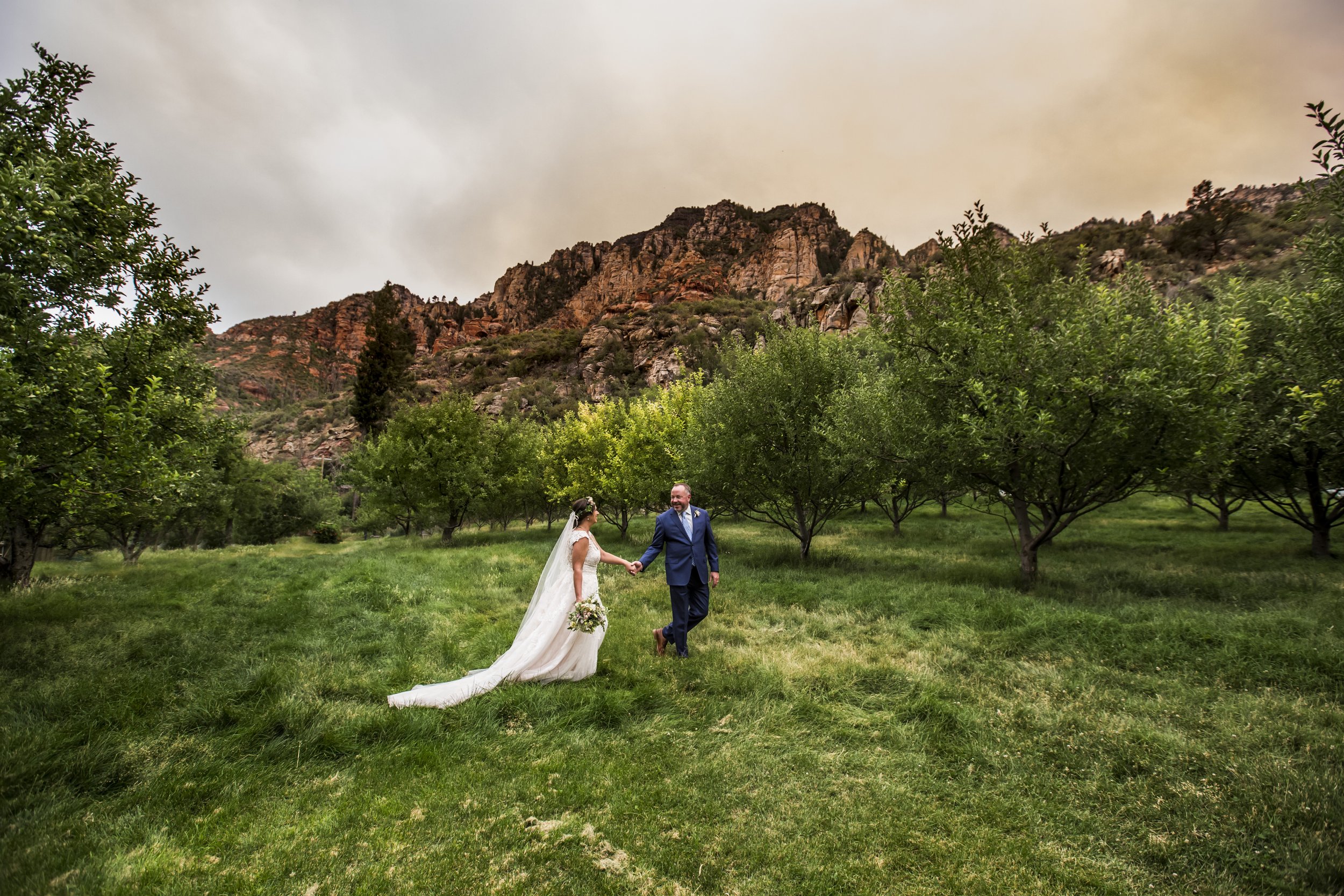 SedonaOrchardCanyonOakCreekWedding65.jpg