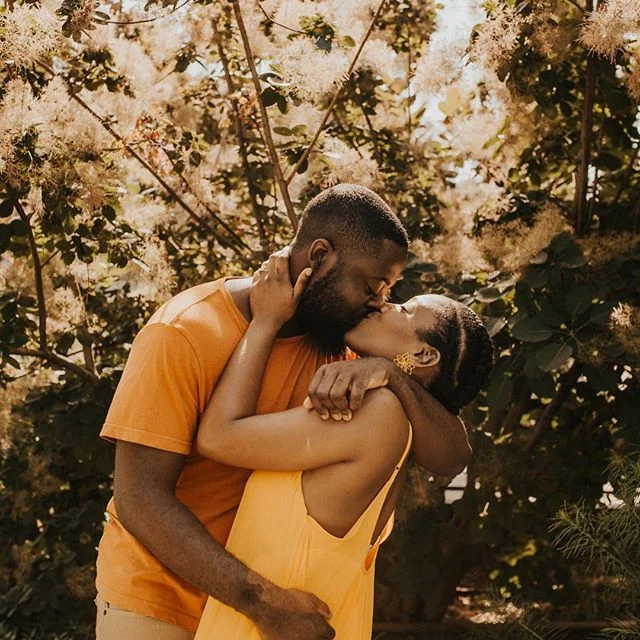 Summer kisses 😘 📷 The Great @rachelleinerphoto
.
.
.
.
.
#summer #couplesgoals #married #engagementphotos #love #blacklove #blogger #lifestyleblogger #happilyeverafter #dream #photography #photooftheday #writer #nycblogger #nyc #summerlove