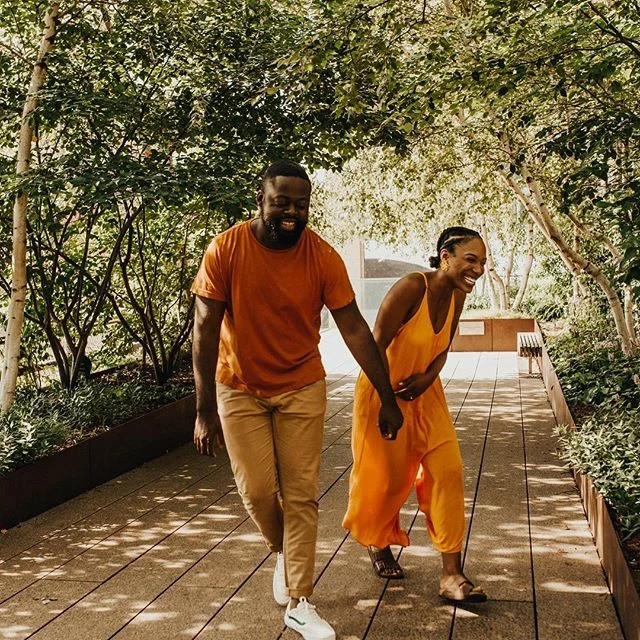 Get you someone to laugh with 😁☀️
.
.
.
.
.
.
.
#nyc #highline #highlinenyc #springlook #blogger #couplesgoals #marriedlife #lystylebloggers #park #love #loveyourself #photography #photographer #newyork #manhattan #forever21 #vans #pictureperfect #s