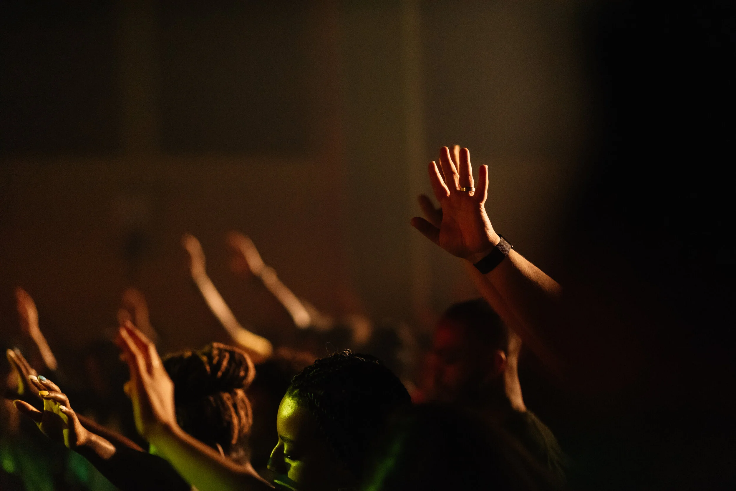 The Blood - Naomi Raine (ft. Dante Bowe)