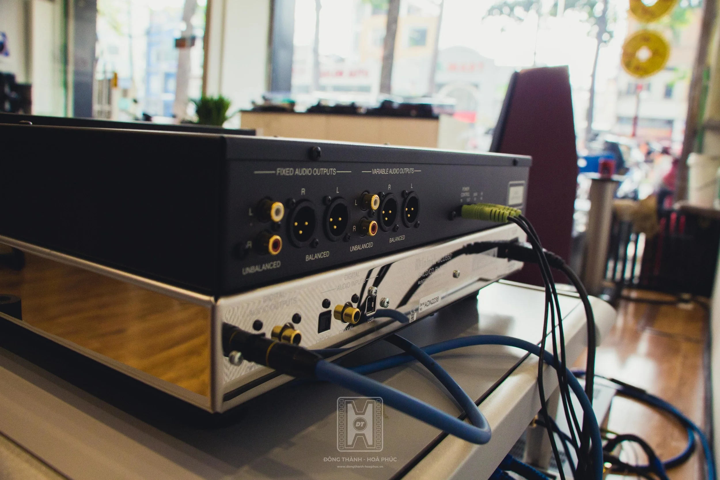 McIntosh MCD550 Dong Thanh - Hoa Phuc