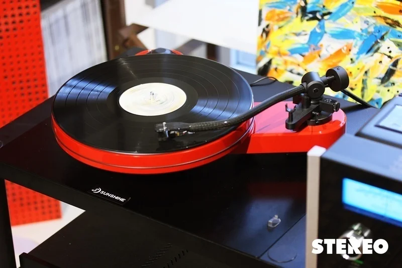 Pro-Ject_RPM_3_Carbon_(2).jpeg_Đông Thành - Hòa Phúc