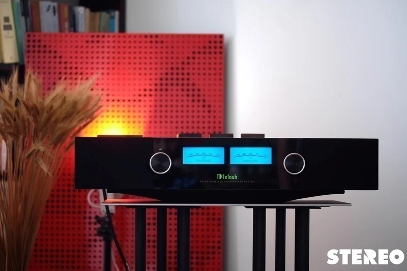 McIntosh RS200 Đông Thành - Hòa Phúc