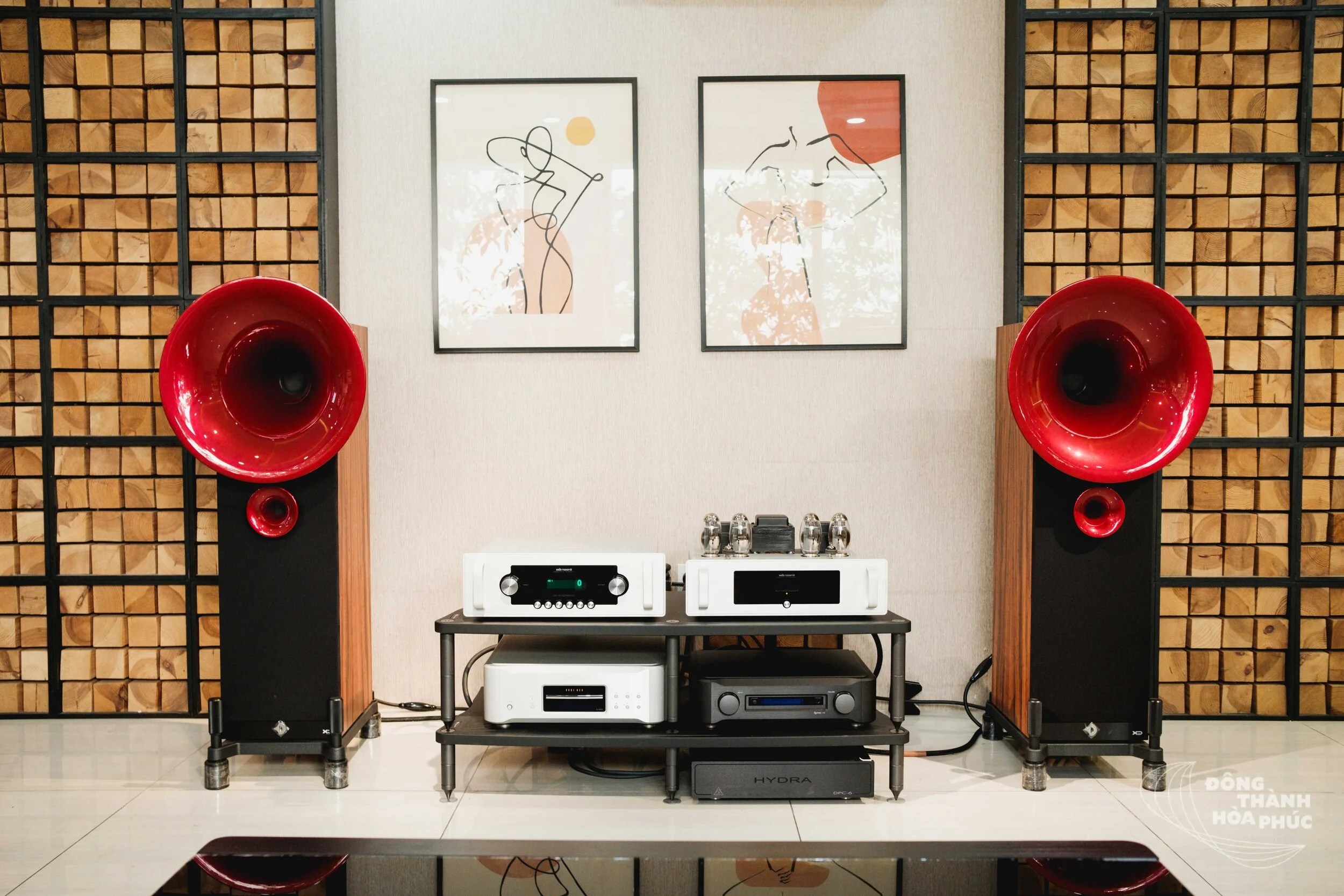 BowersWilkins_606S2_Dong_Thanh_Hoa_Phuc (2 of 14).JPG