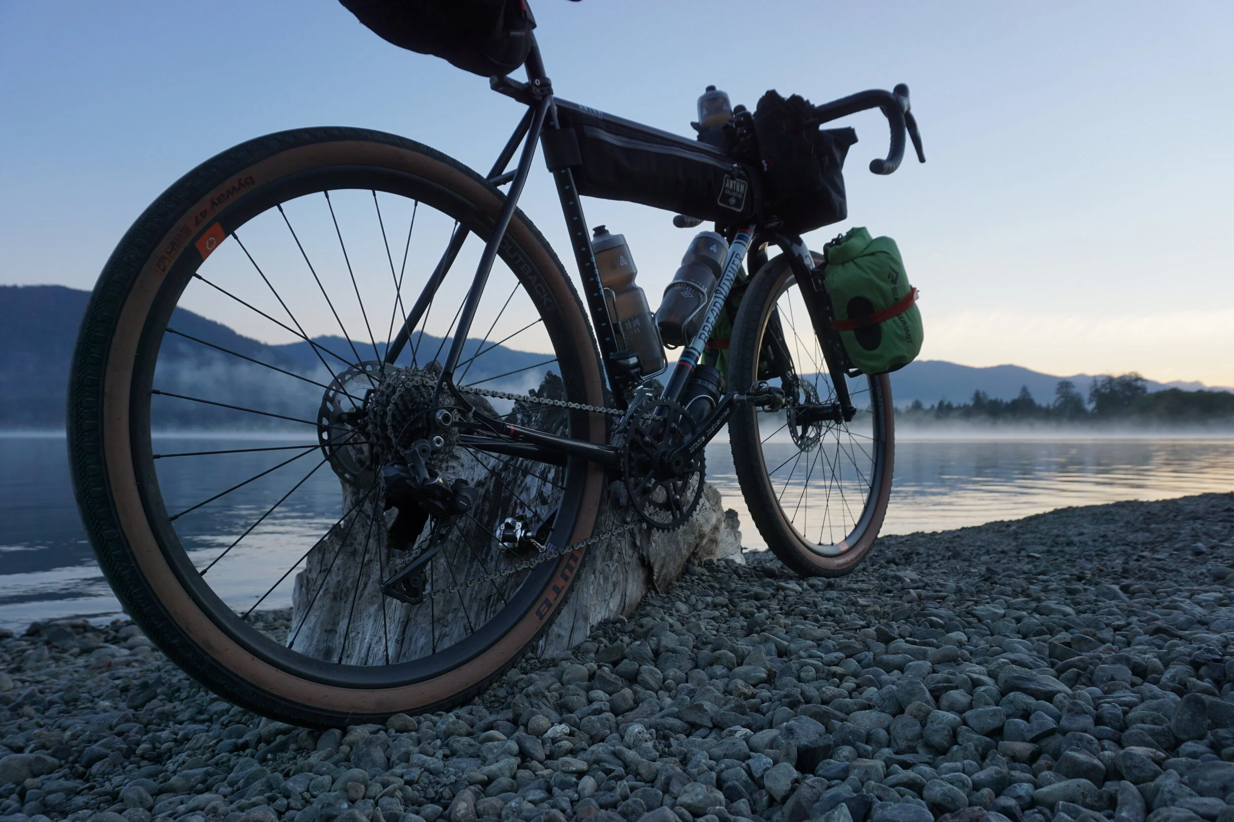 Testing the 650b waters with the Astral Outback