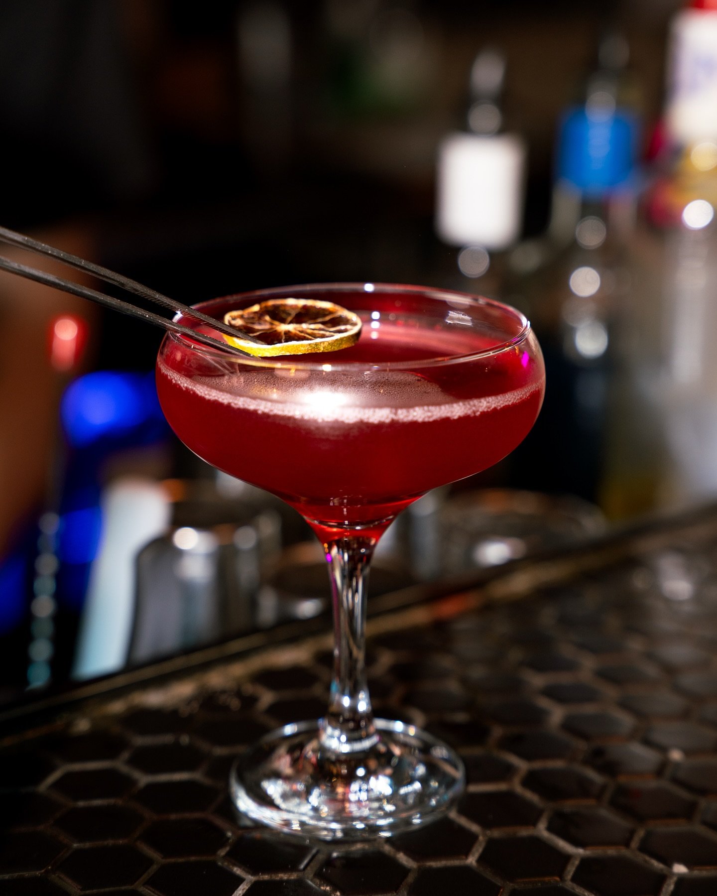 In our experience a cocktail usually solves all our problems.. but if it doesn&rsquo;t then 2 usually does! 🍸

#lostbills #comegetlost #cocktailbar #cocktail #cocktails #bunbury #fyp #artisancocktails