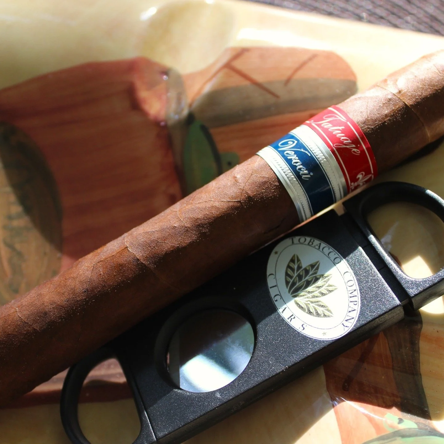 The leaves are starting to fall and there is a crispness in the air -- which means it's just the right kind of night to enjoy a top-rated cigar in our cozy lounge. 
Join us for our Tatuaje Cigars Cut & Light TONIGHT, #TcoThursday, October 23, st