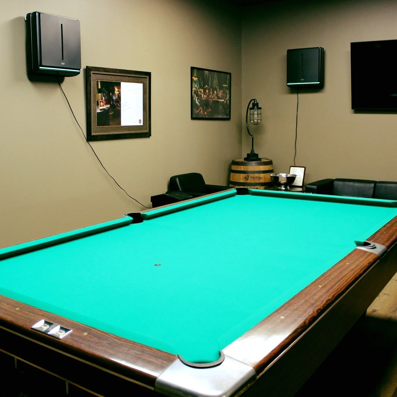 Rainy Central PA Sunday? Elevate your day in our friendly, cozy premium cigar lounges. We'll have the games on the big screens, you can bring your beverage of choice -- and of course we have a huge selection of premium cigars.

#Lemoyne #Harrisburg #