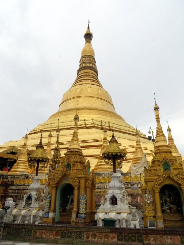 The magnificent Shwedagon Pagoda