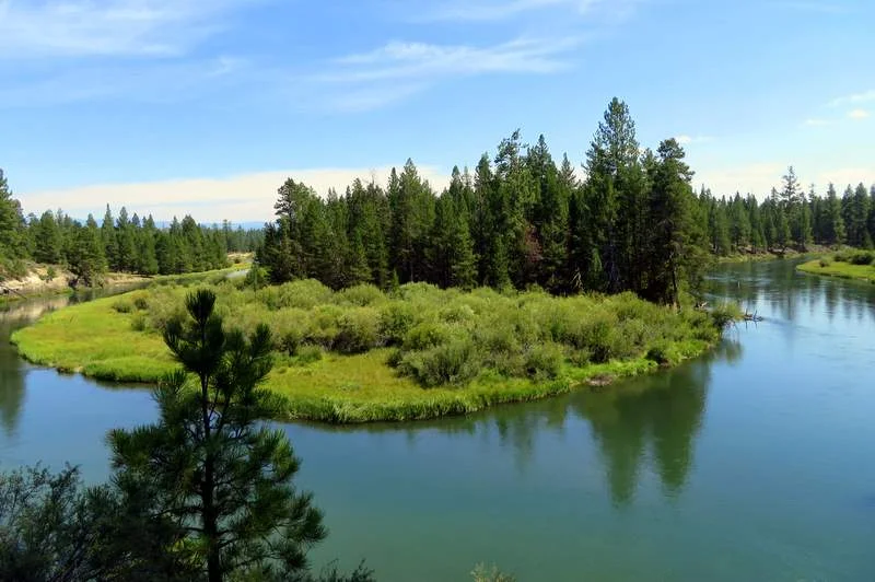 The Deschutes winds through LaPine State Park