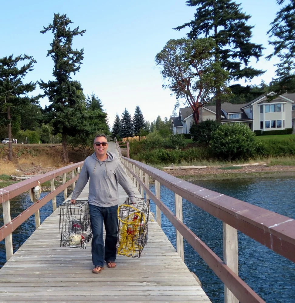 Our first experience of crabbing: Warning it doesn't end well for the crab!