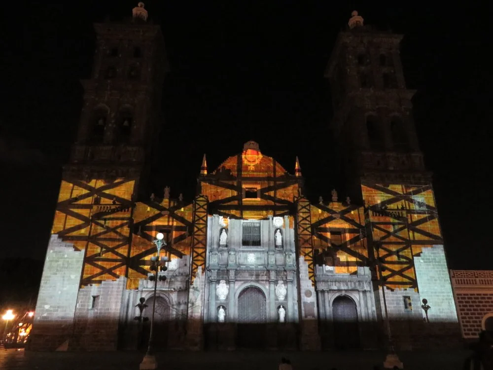During the light show they demonstrate the changes to the building as it was being constructed