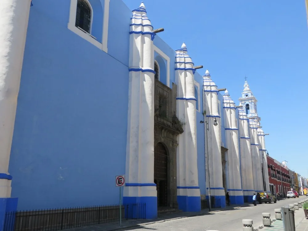This was one of the most unusual churches. I am not sure of it's name. Maybe La inmaculada Concepción