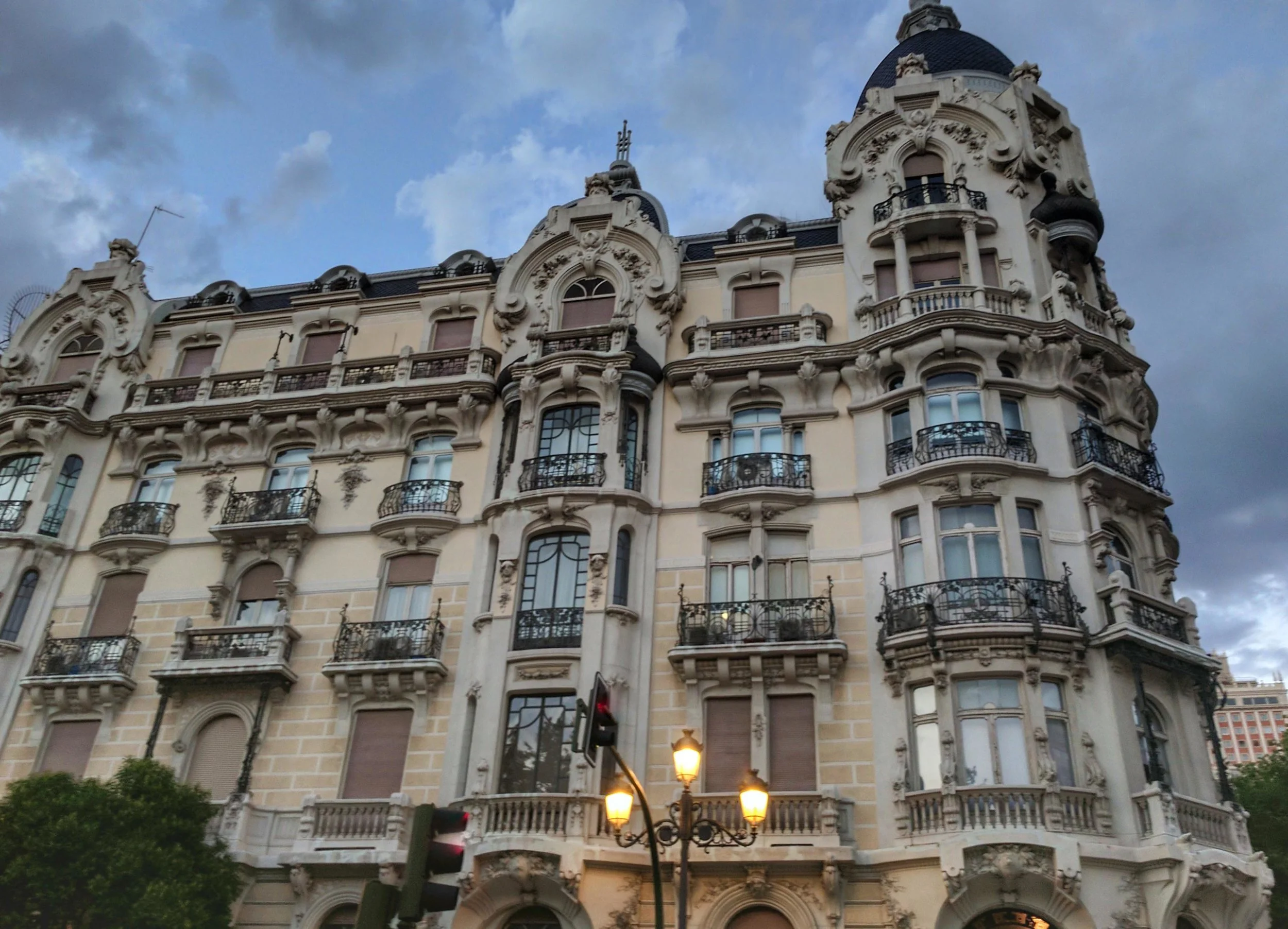 Madrid Building.jpg