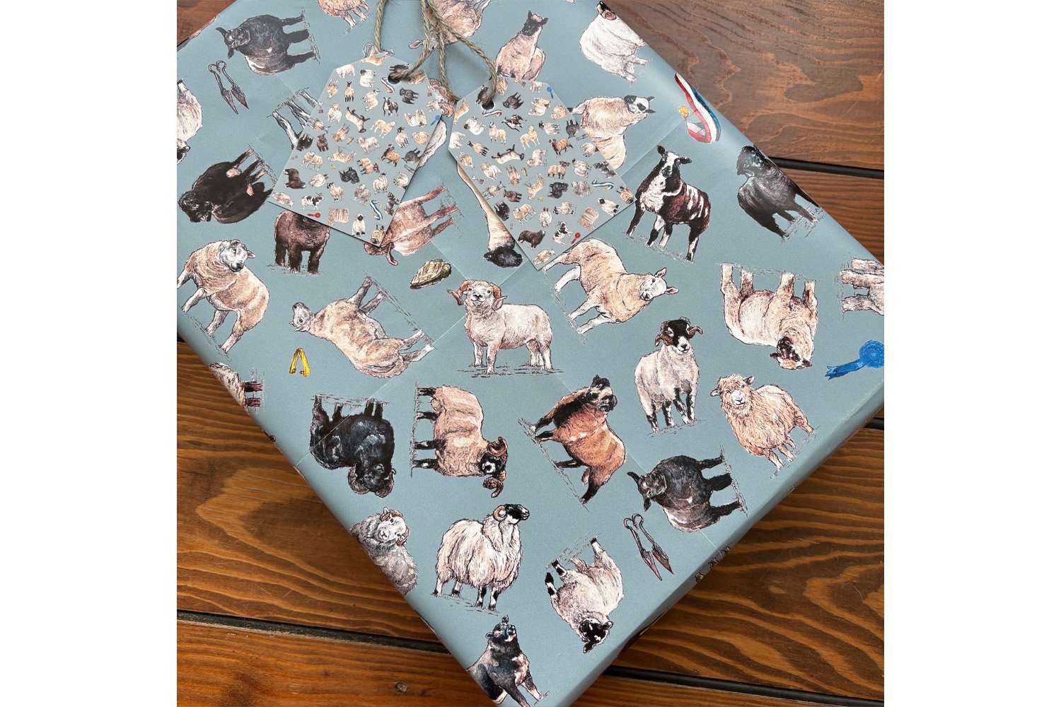 SheepGiftwrap1.jpg