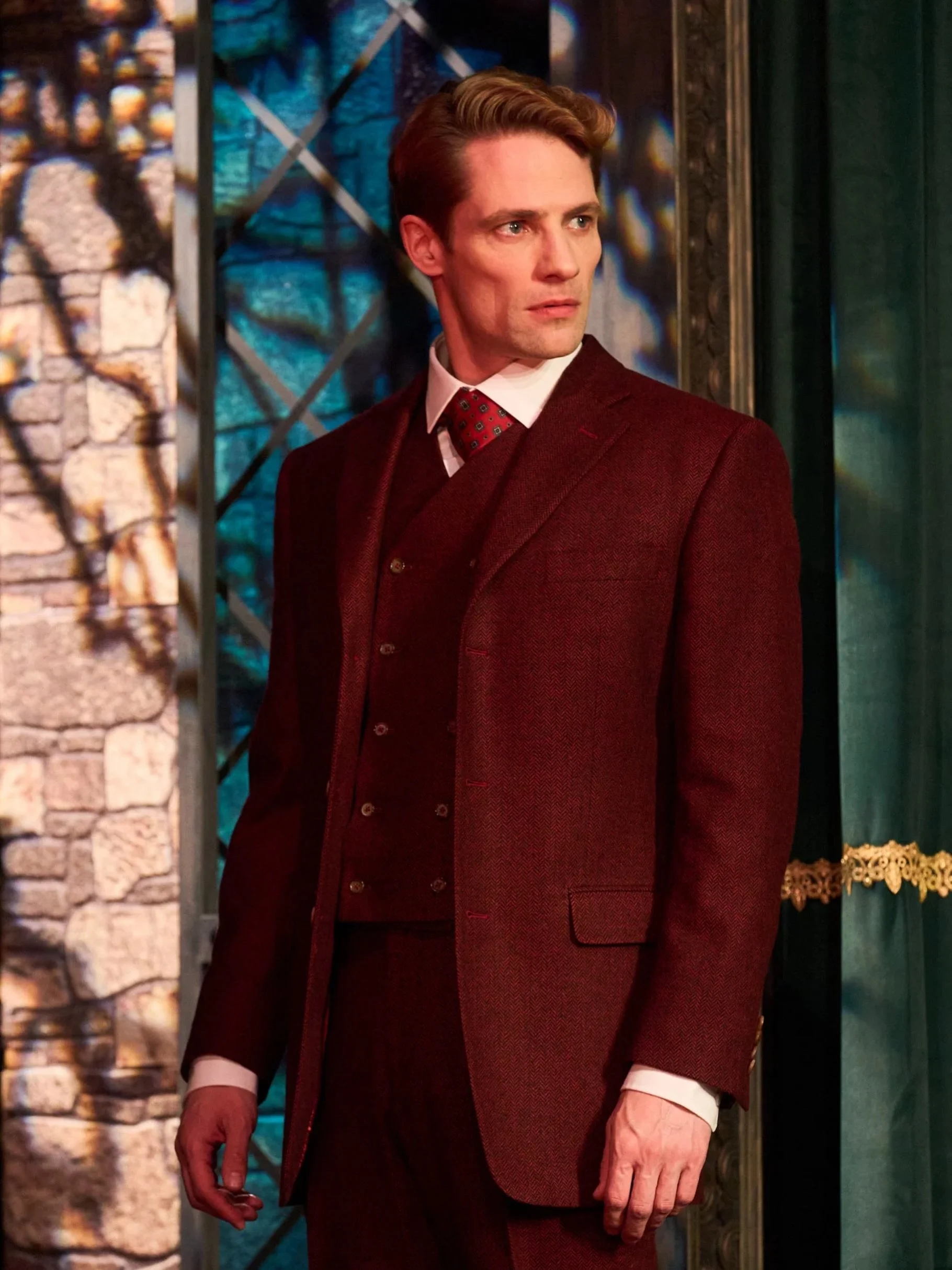 Jack Stapleton in &bdquo;Der Hund von Baskerville&ldquo;
@imperialtheater 
📷 @theaterfoto 
#actor #acting #schauspieler #theater #theatre