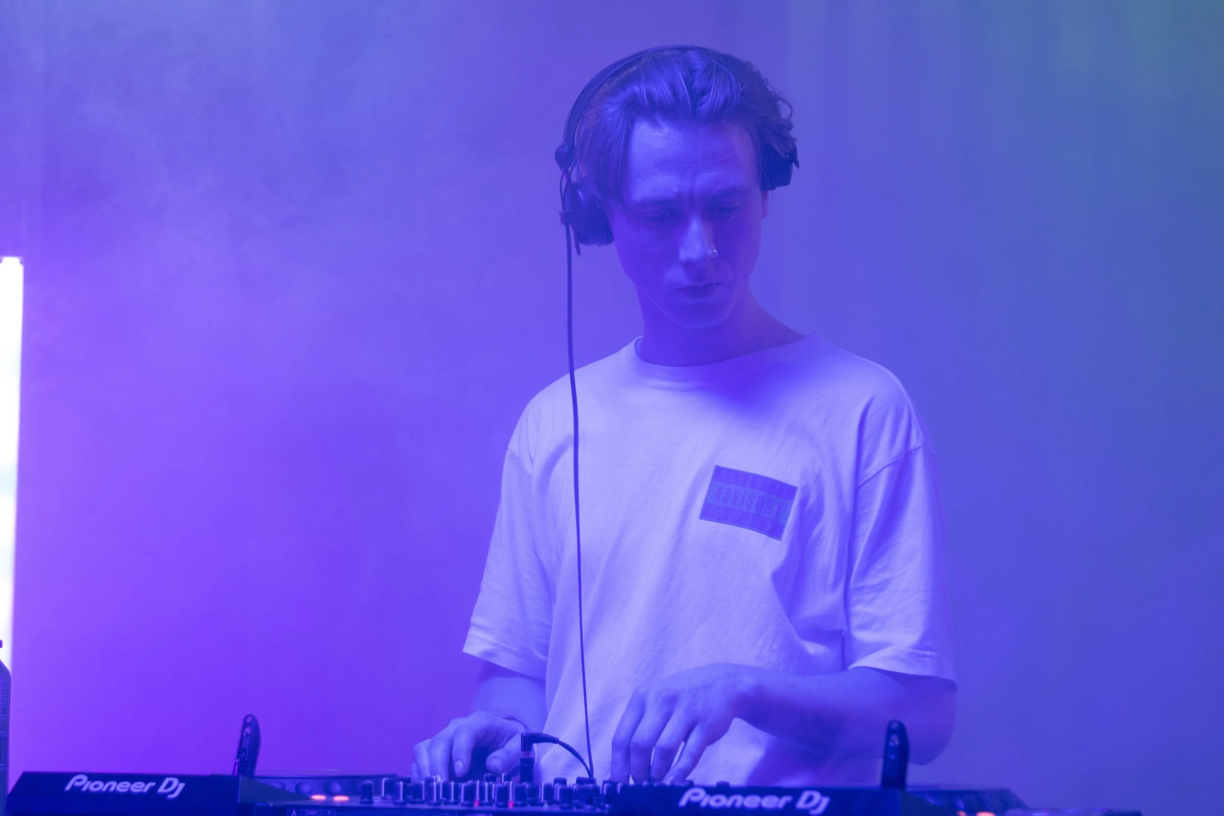 Copy of IMG_8745web.jpg