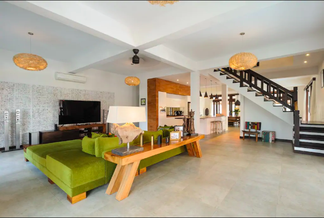 WiFly-Nomads-Private-Villa-Accommodation-Bali-5.png