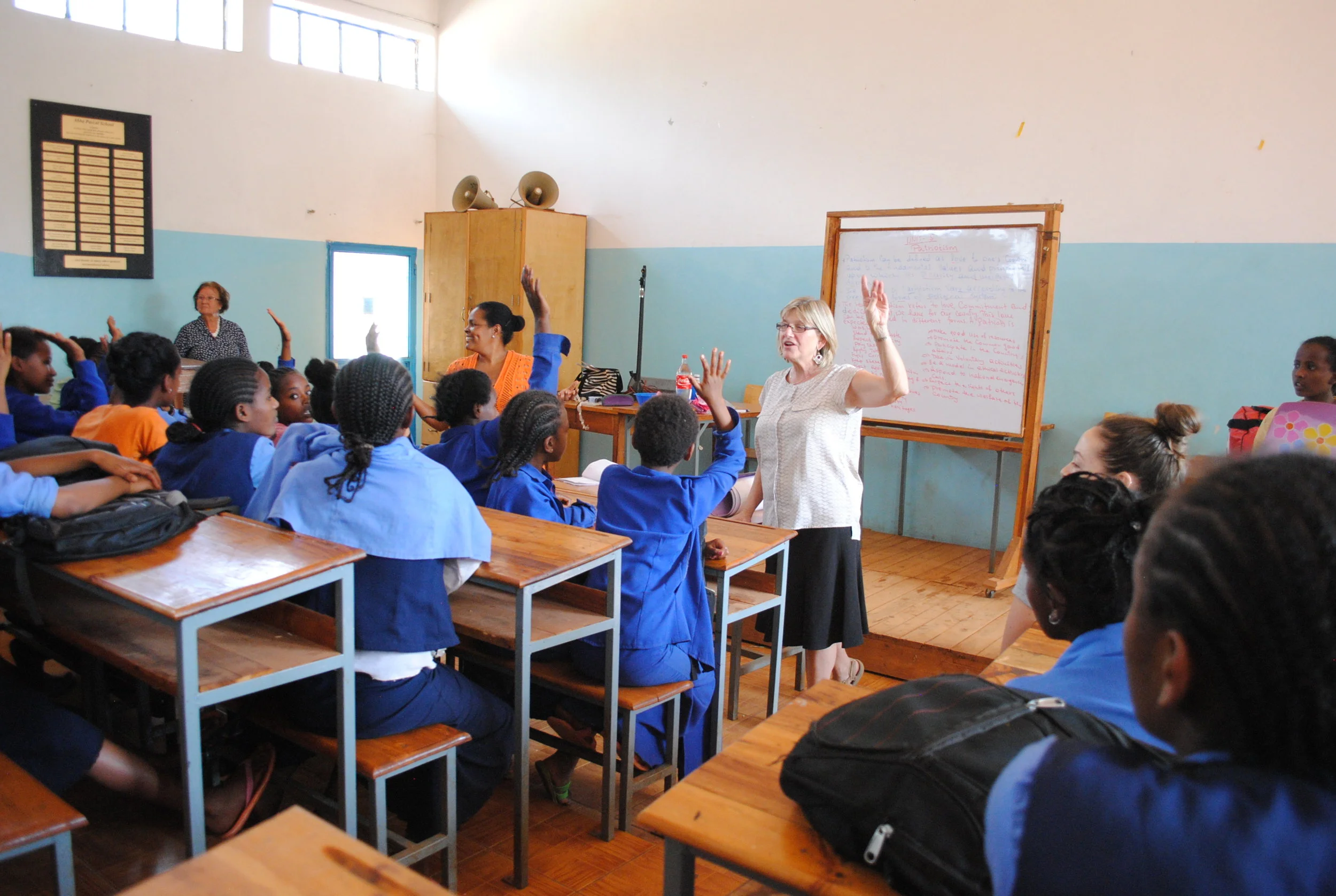 Allison teaches a workshop on WRAPS at Abba Pascal Girls School, one of the sites for Girls Gotta Run programming.
