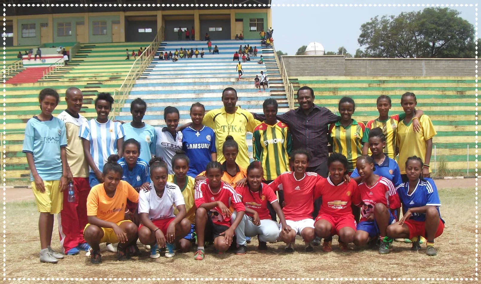 Gecho and the girls soccer team that he supports.
