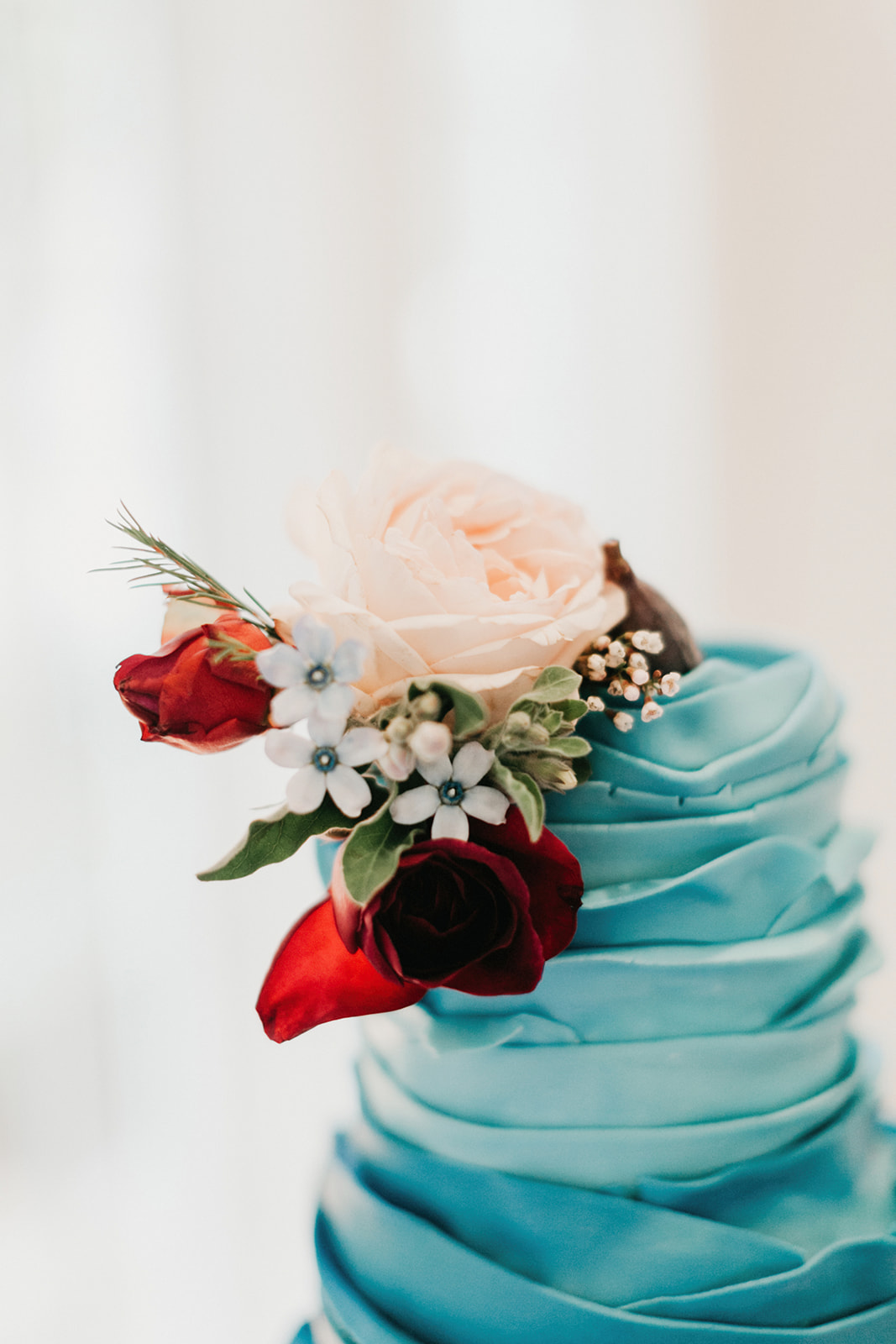 photosynthesis floral design-Brett and Jessica photography