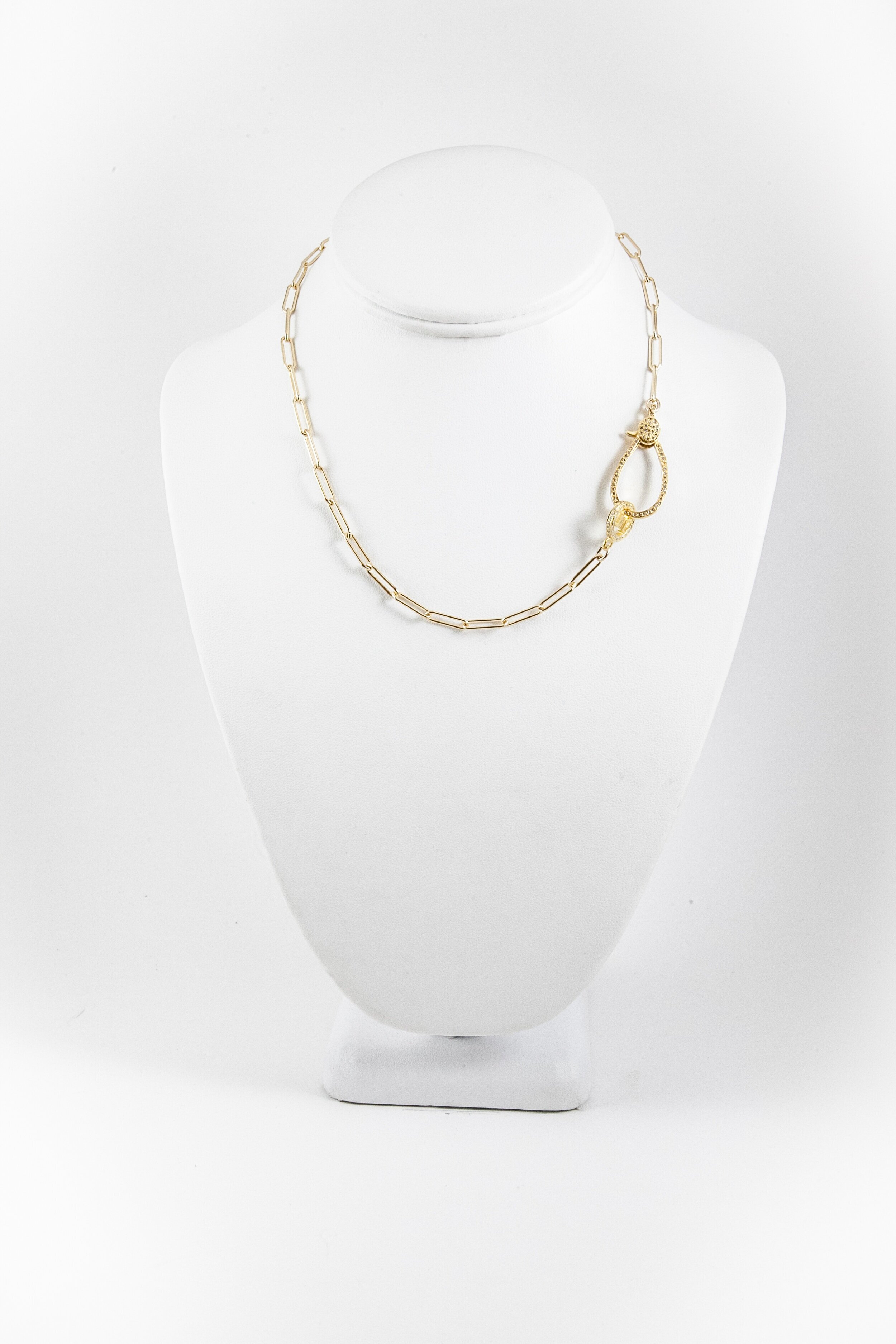Barbora necklace in gold