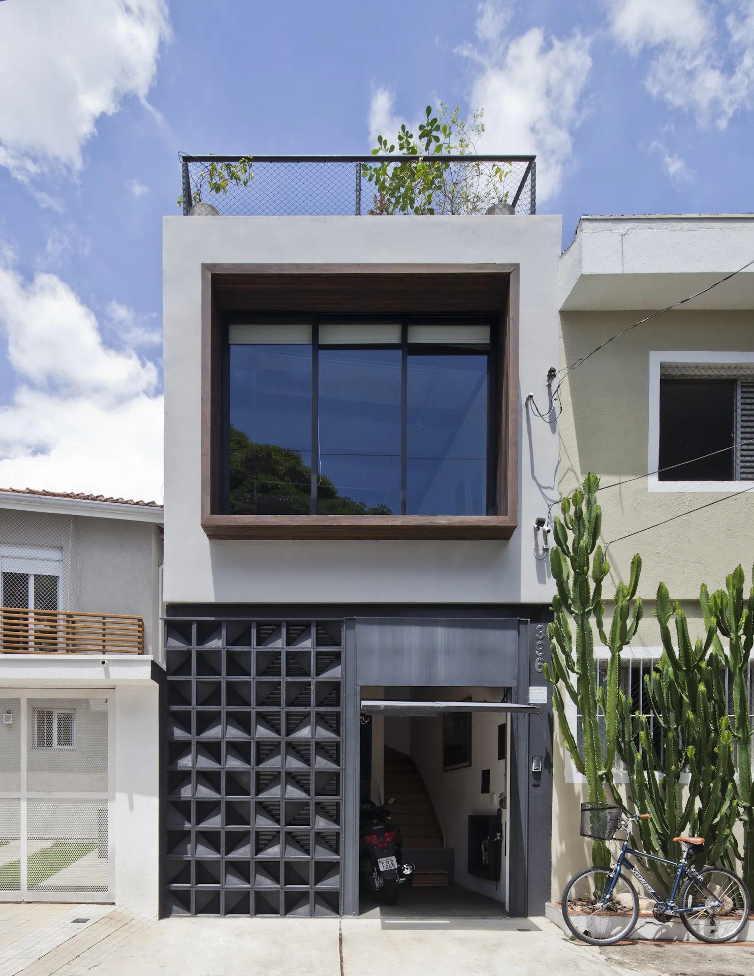 CASA DA CISSA - SUPERLIMAO STUDIO-1.jpg